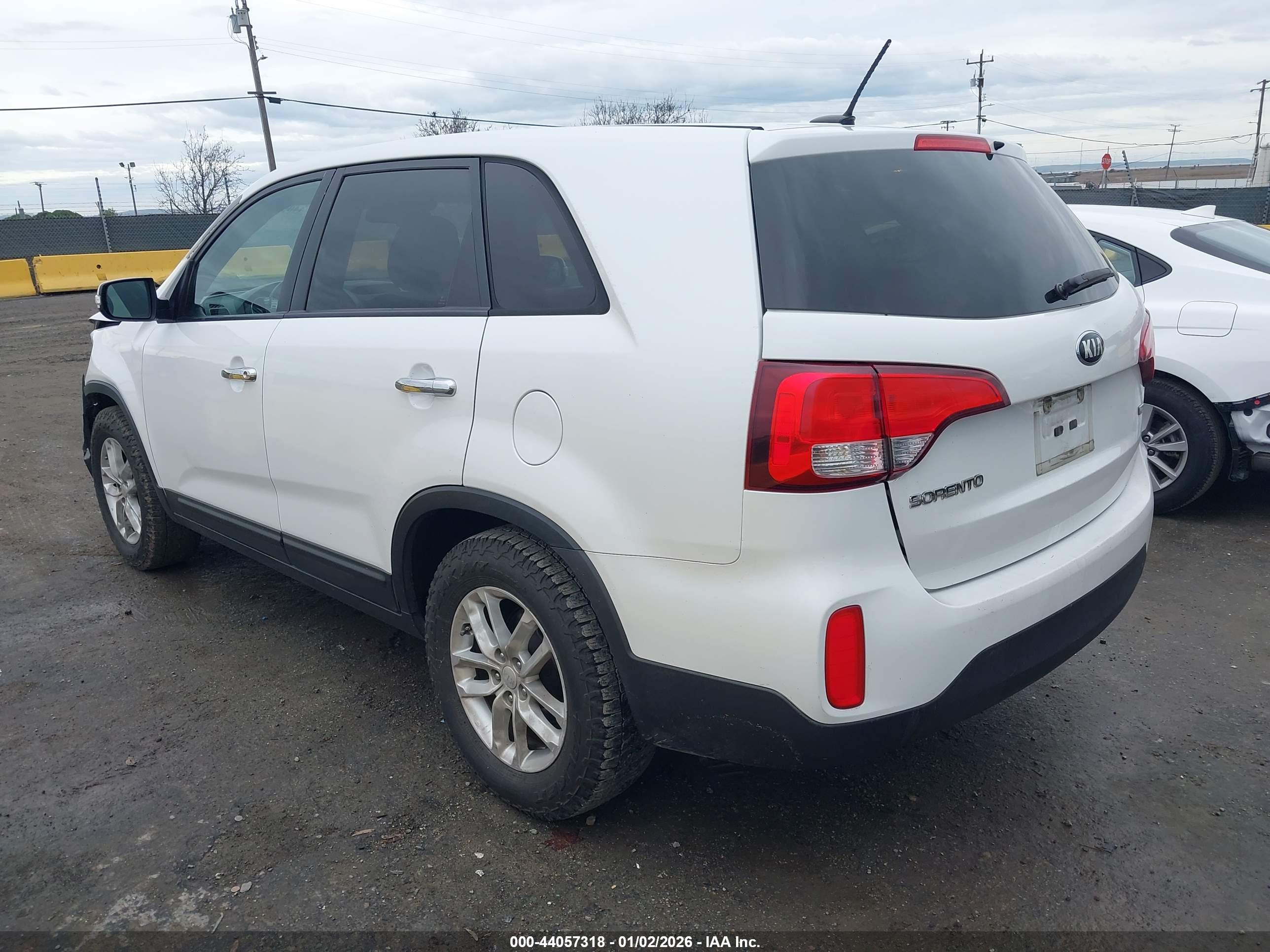 KIA SORENTO image 3