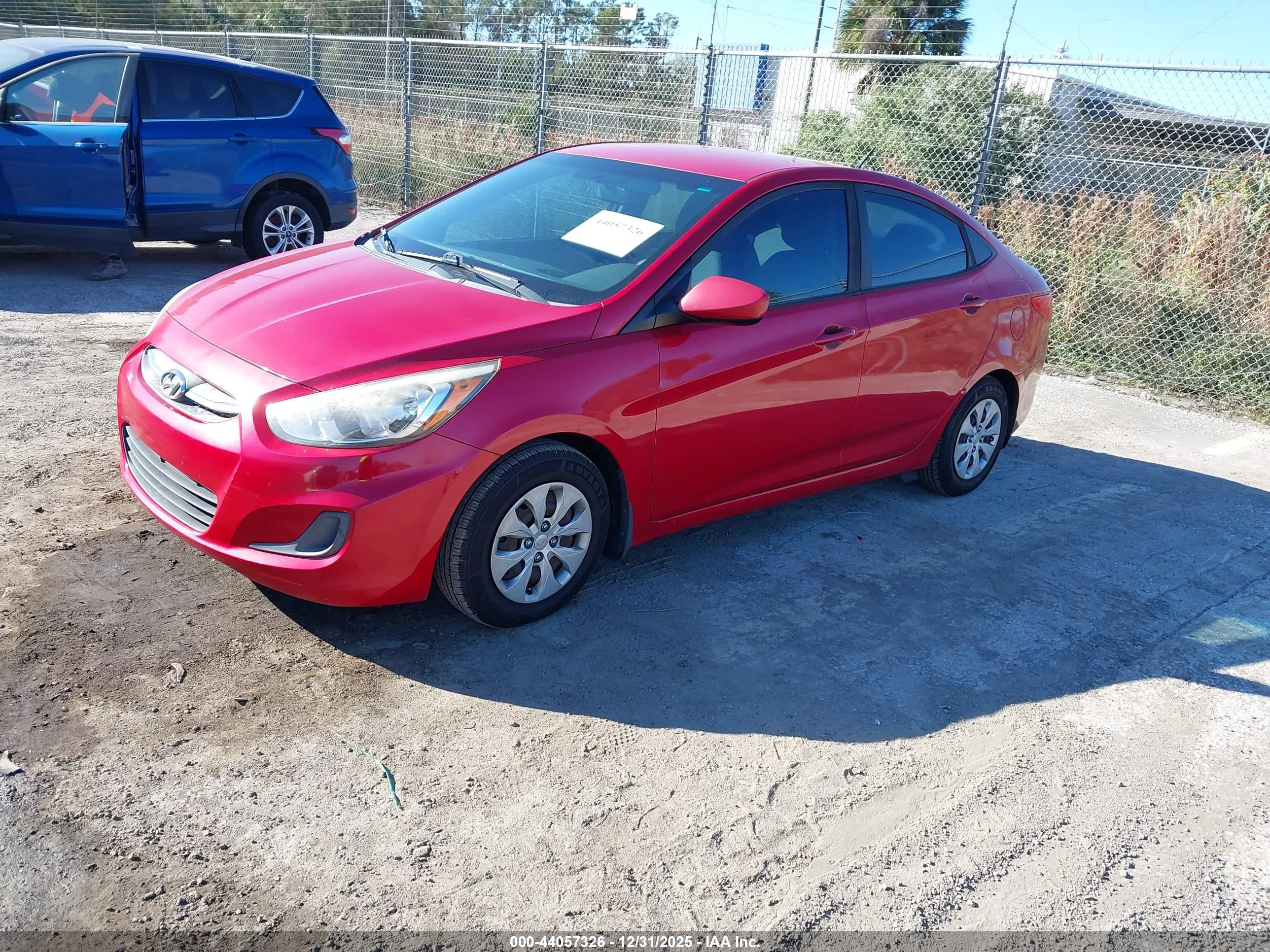 HYUNDAI ACCENT image 2