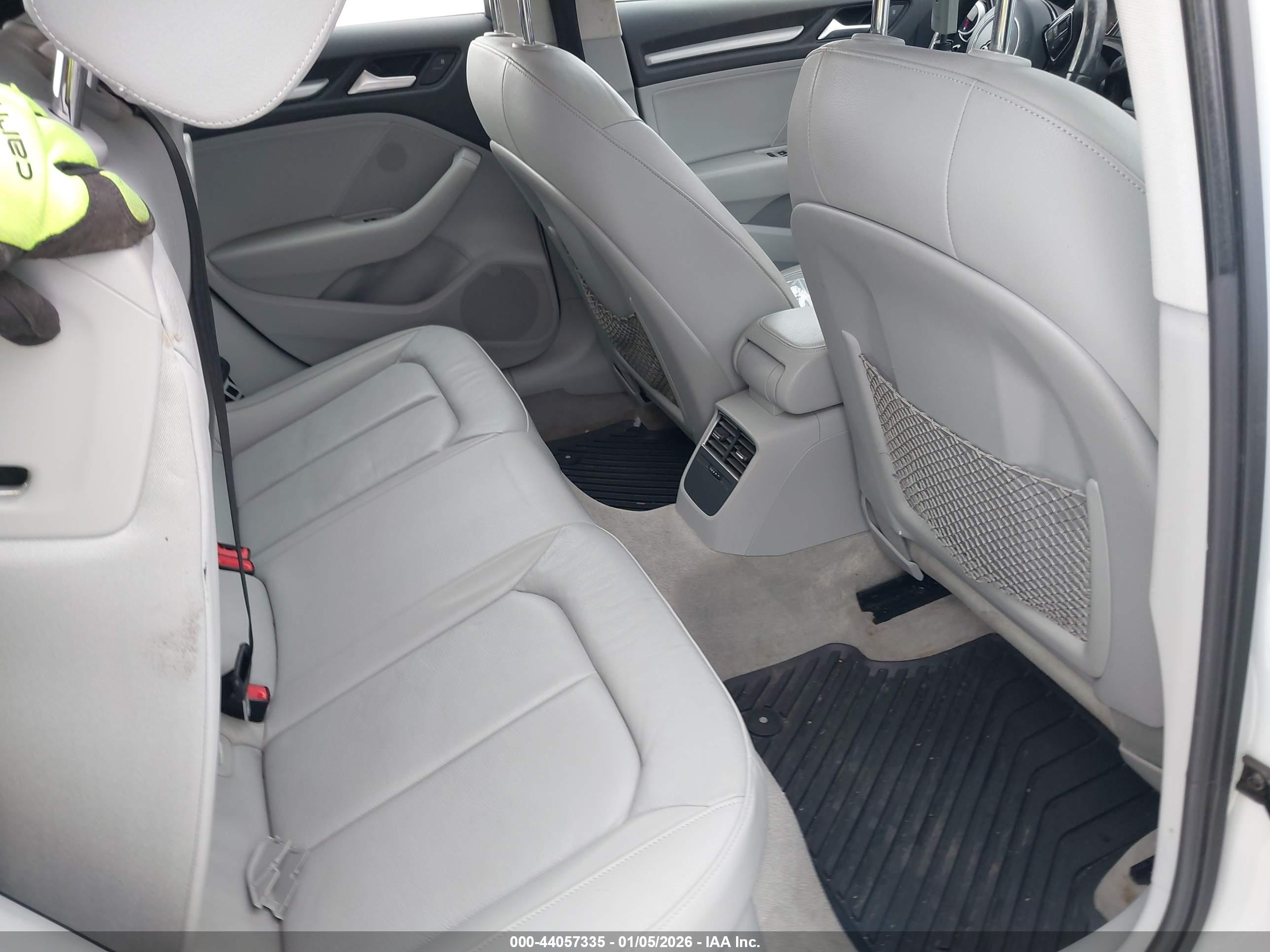 AUDI A3 image 8