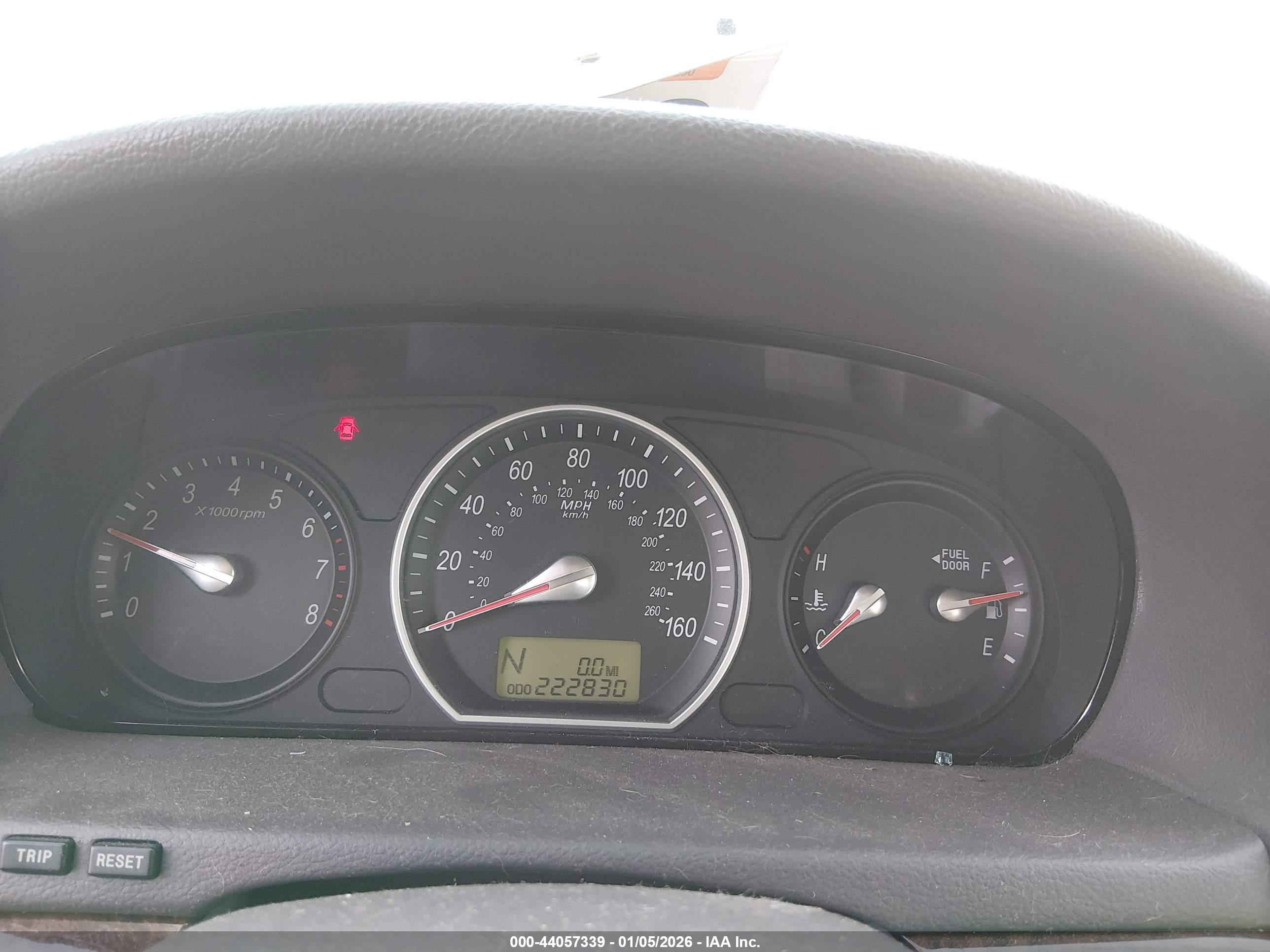HYUNDAI SONATA image 7