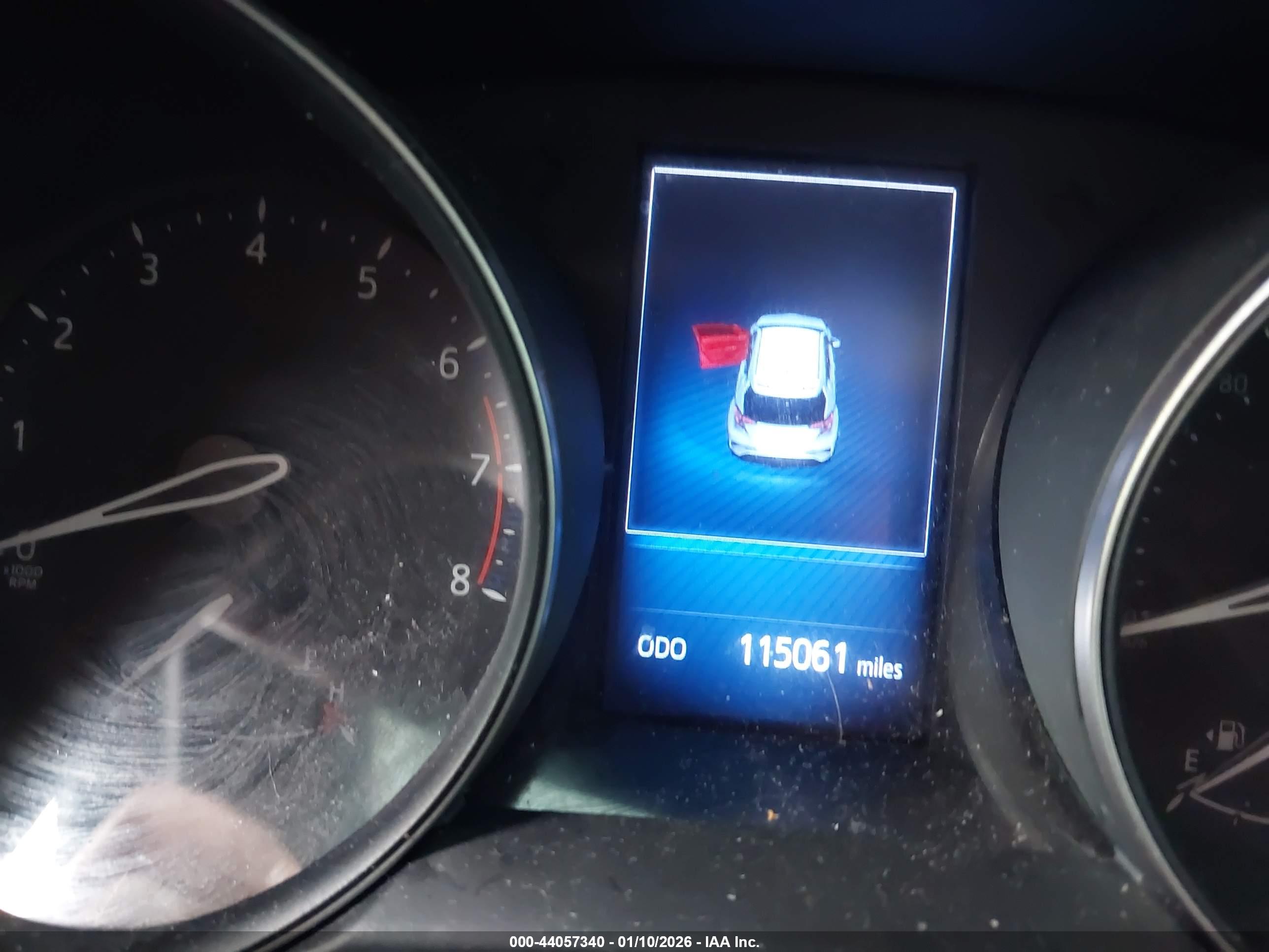 TOYOTA C-HR image 7