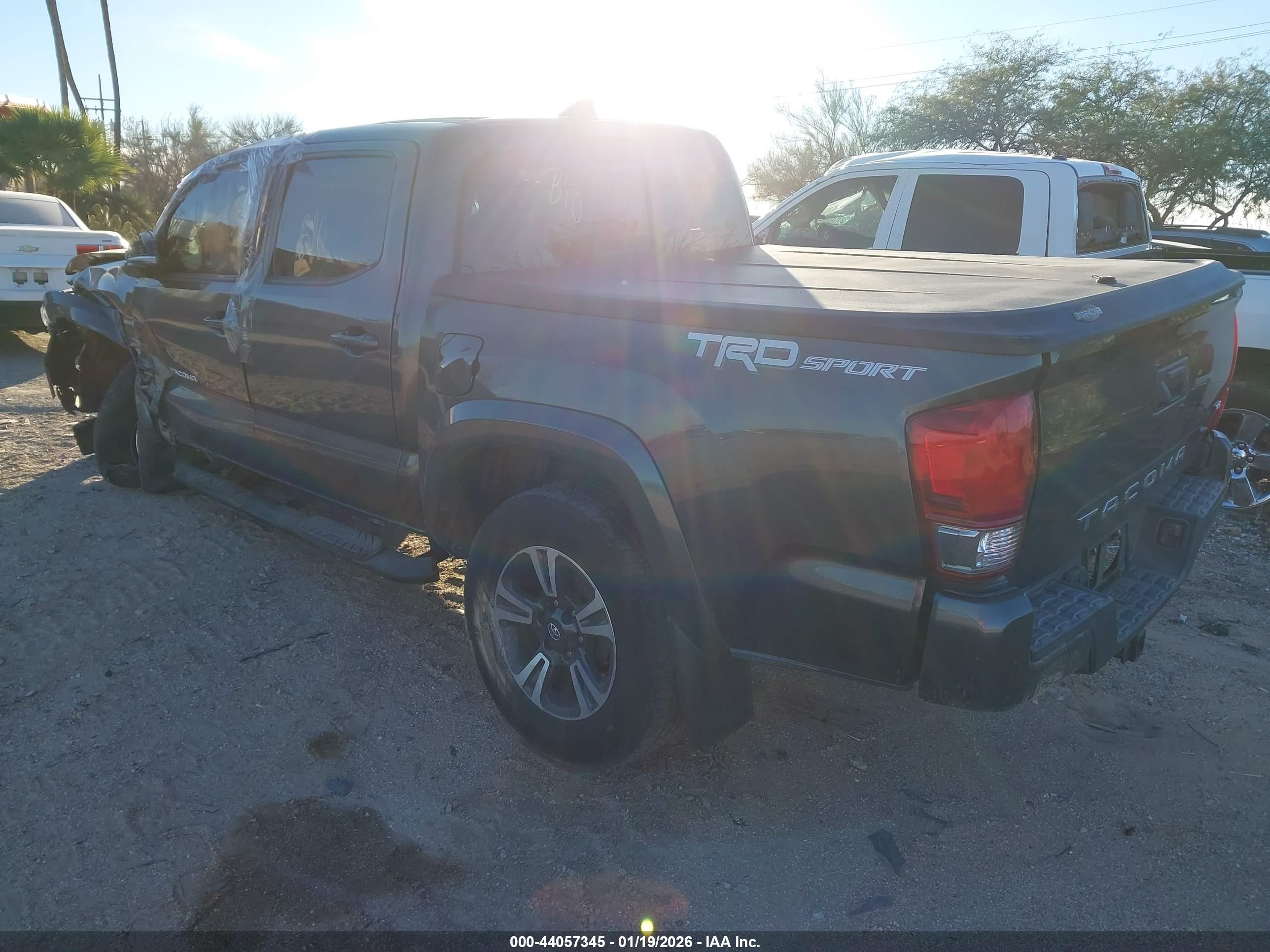 TOYOTA TACOMA image 3