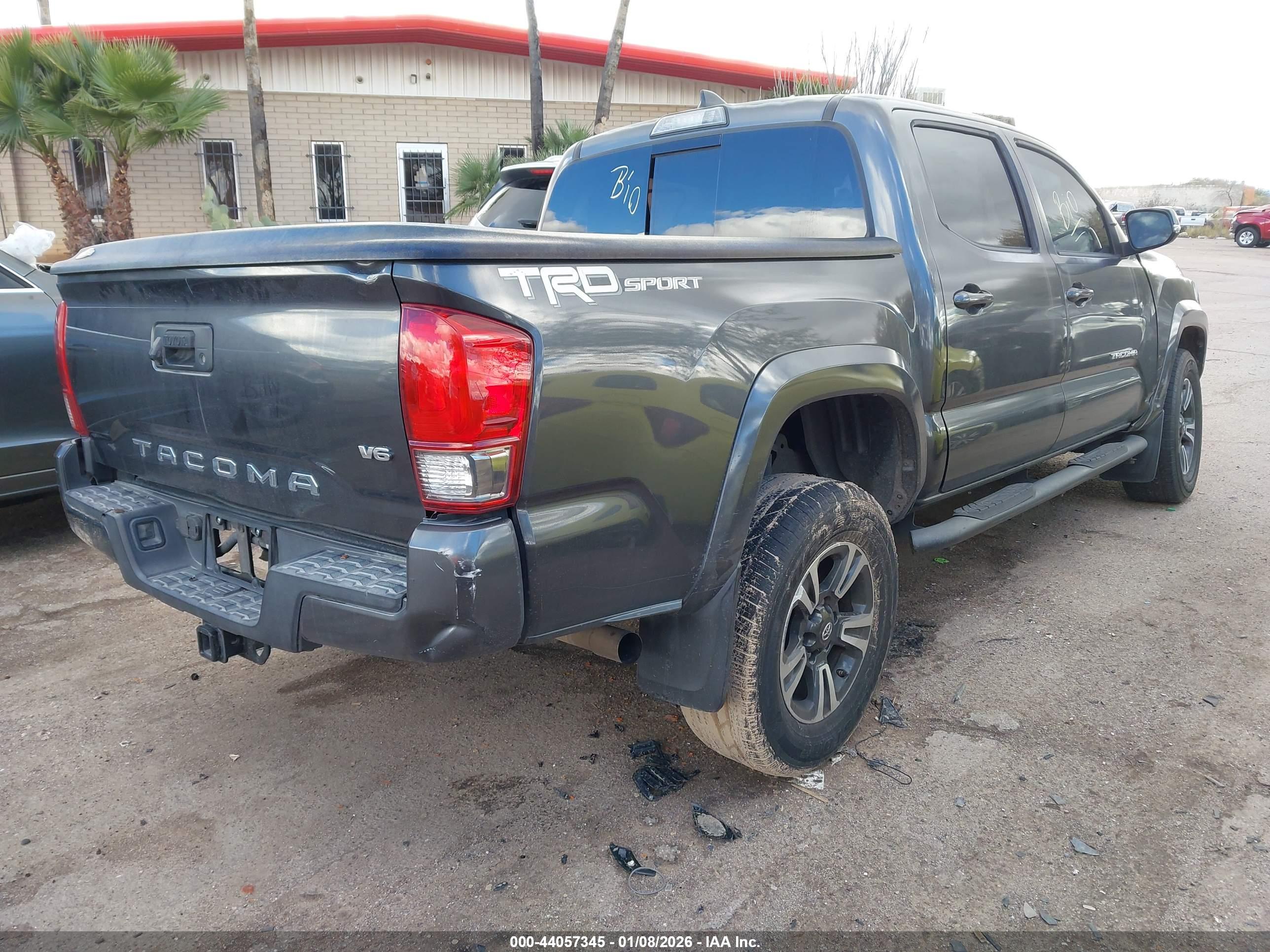 TOYOTA TACOMA image 4