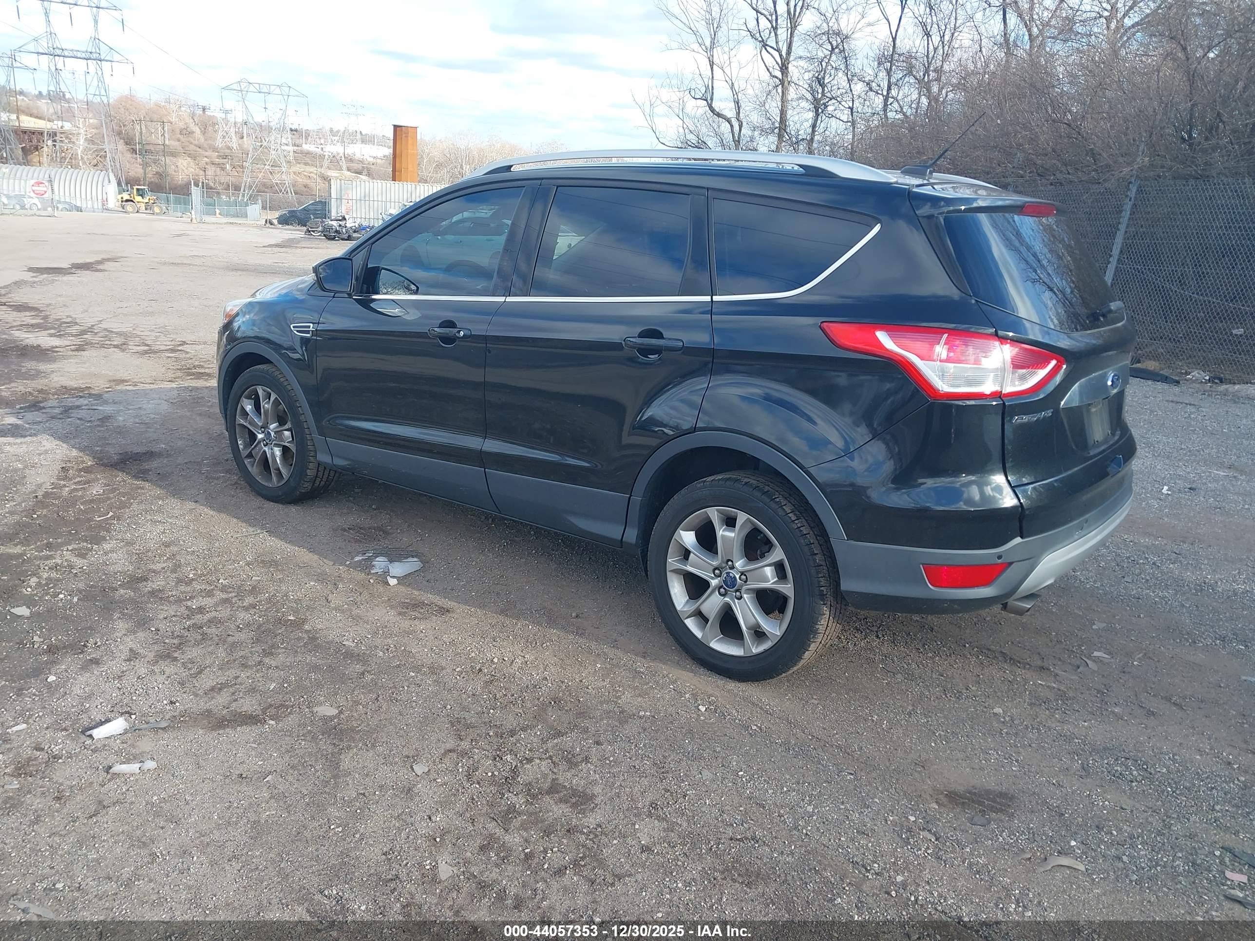 FORD ESCAPE image 3