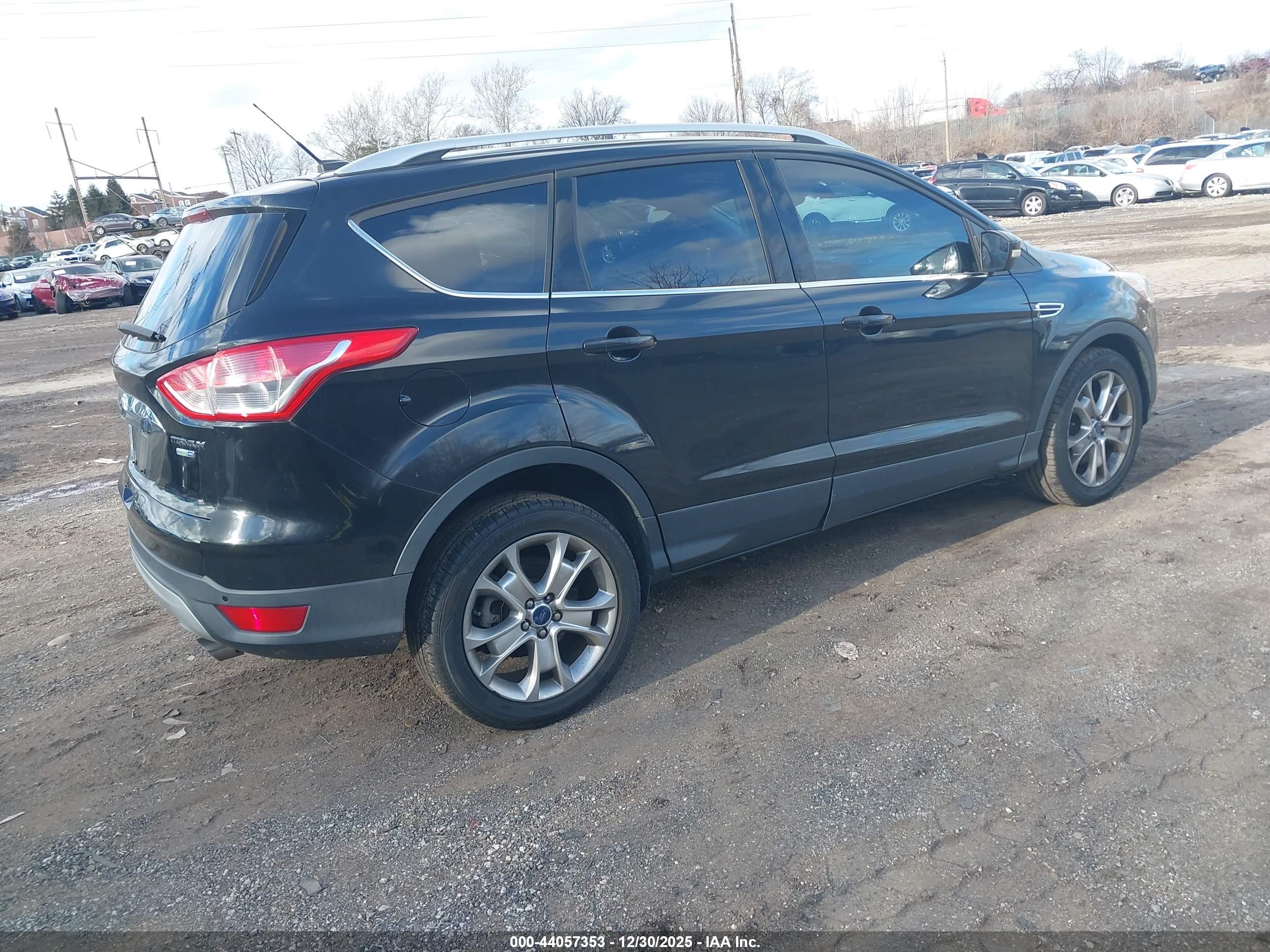 FORD ESCAPE image 4