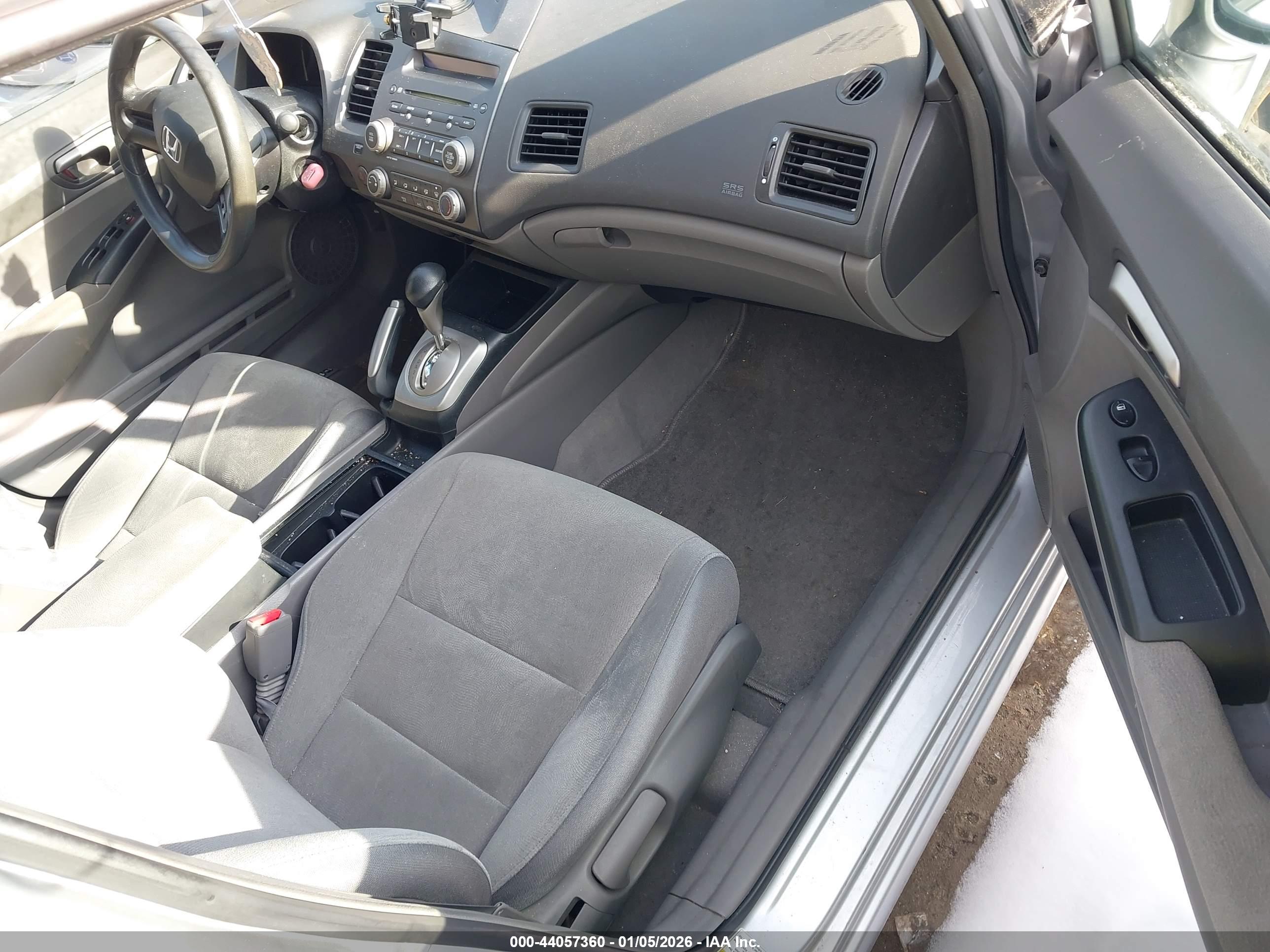 HONDA CIVIC image 5