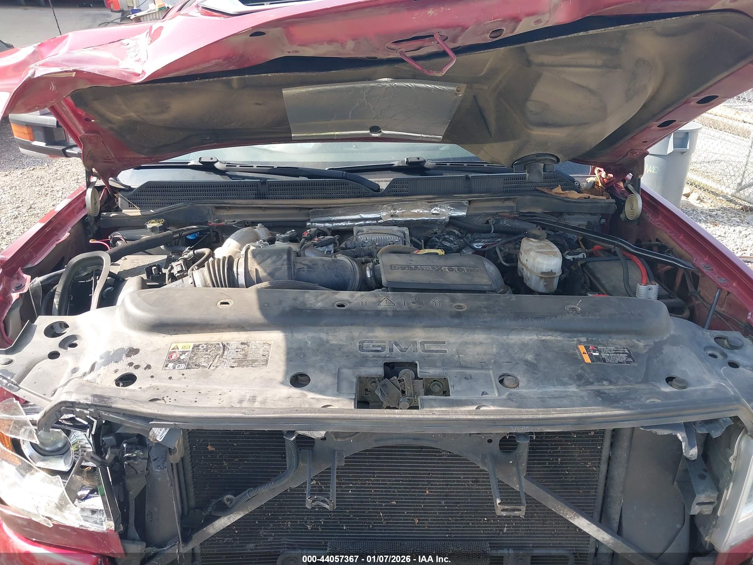 GMC SIERRA image 10