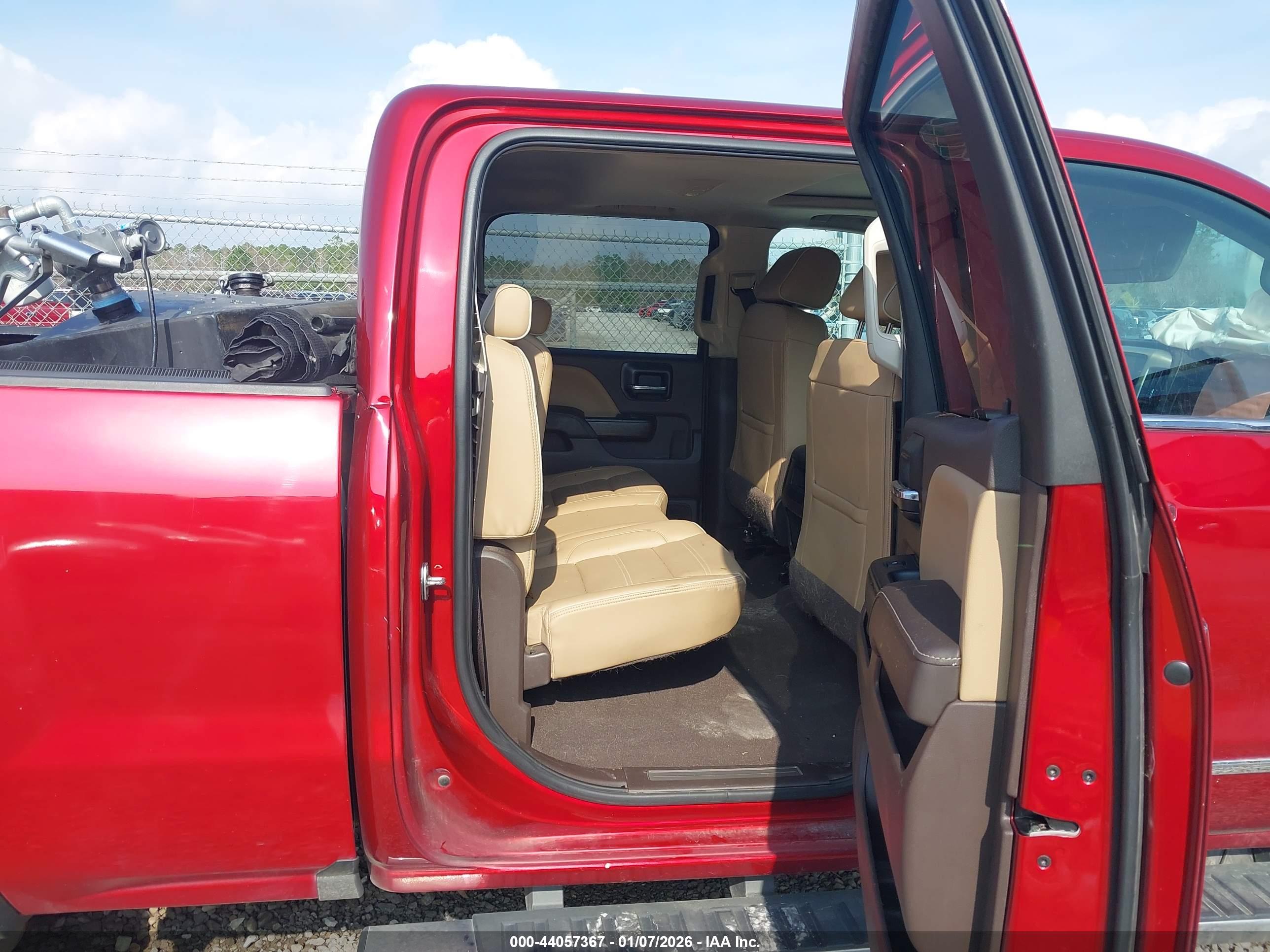 GMC SIERRA image 8