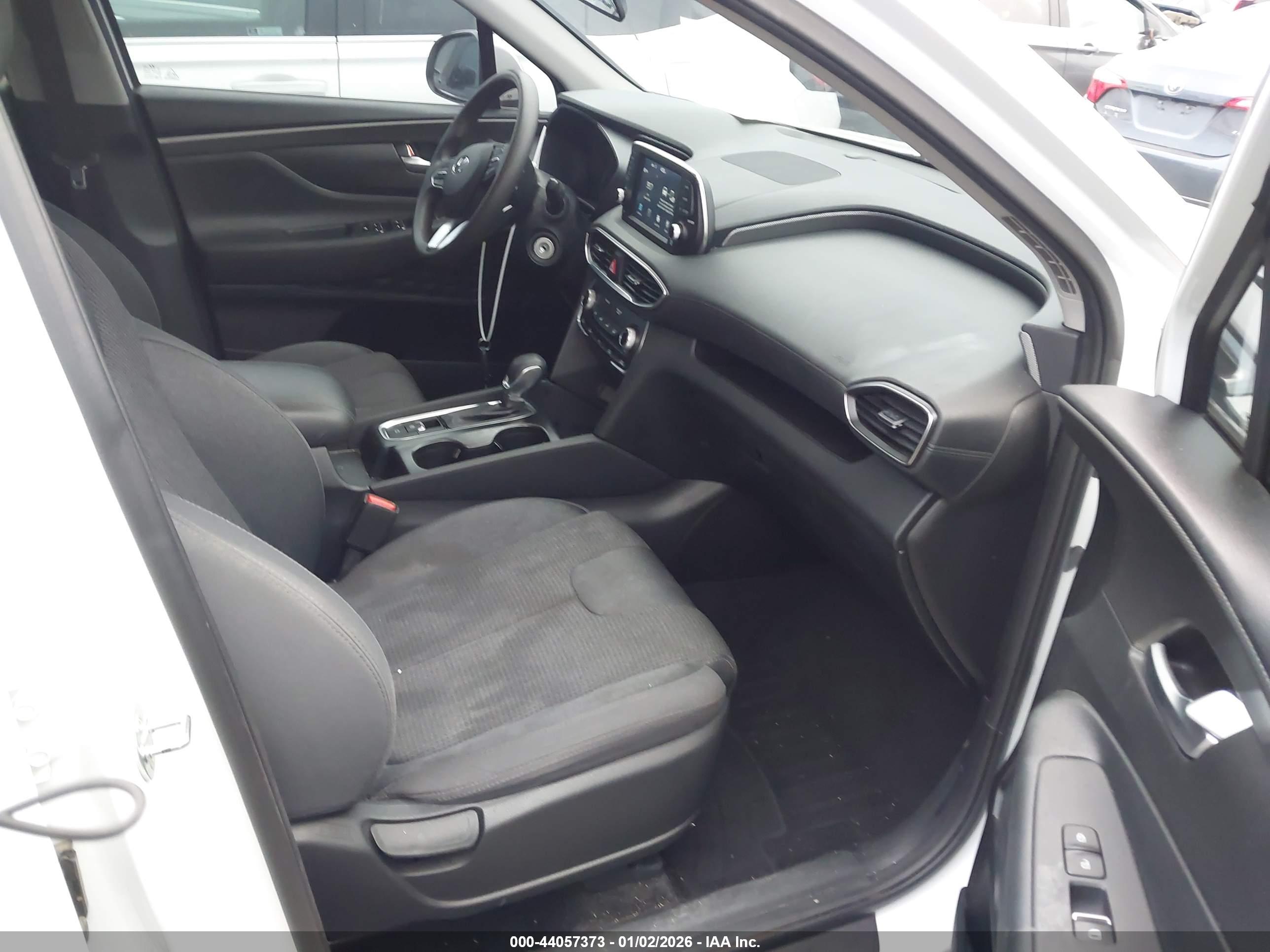 HYUNDAI SANTA image 5