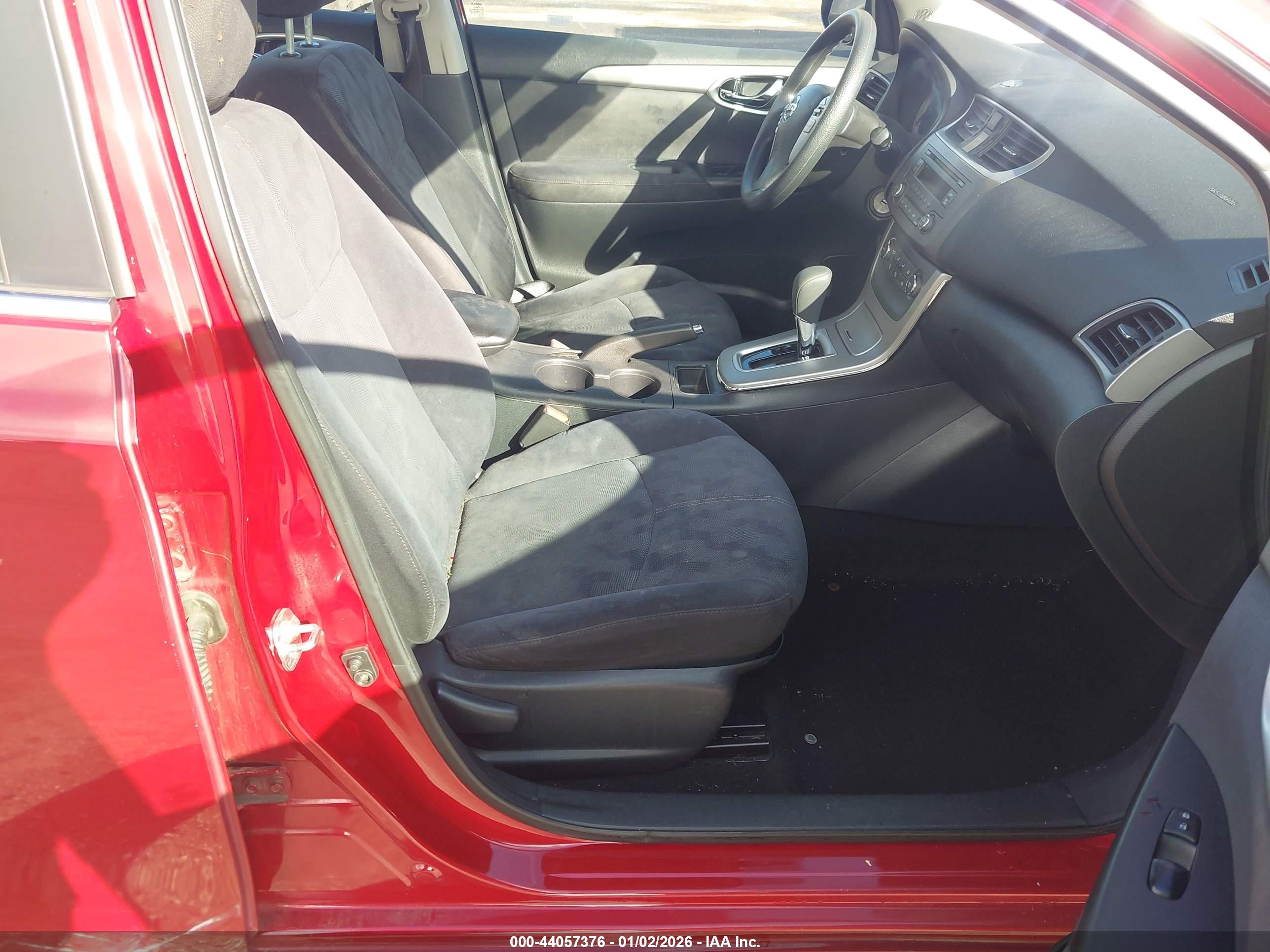 NISSAN SENTRA image 5