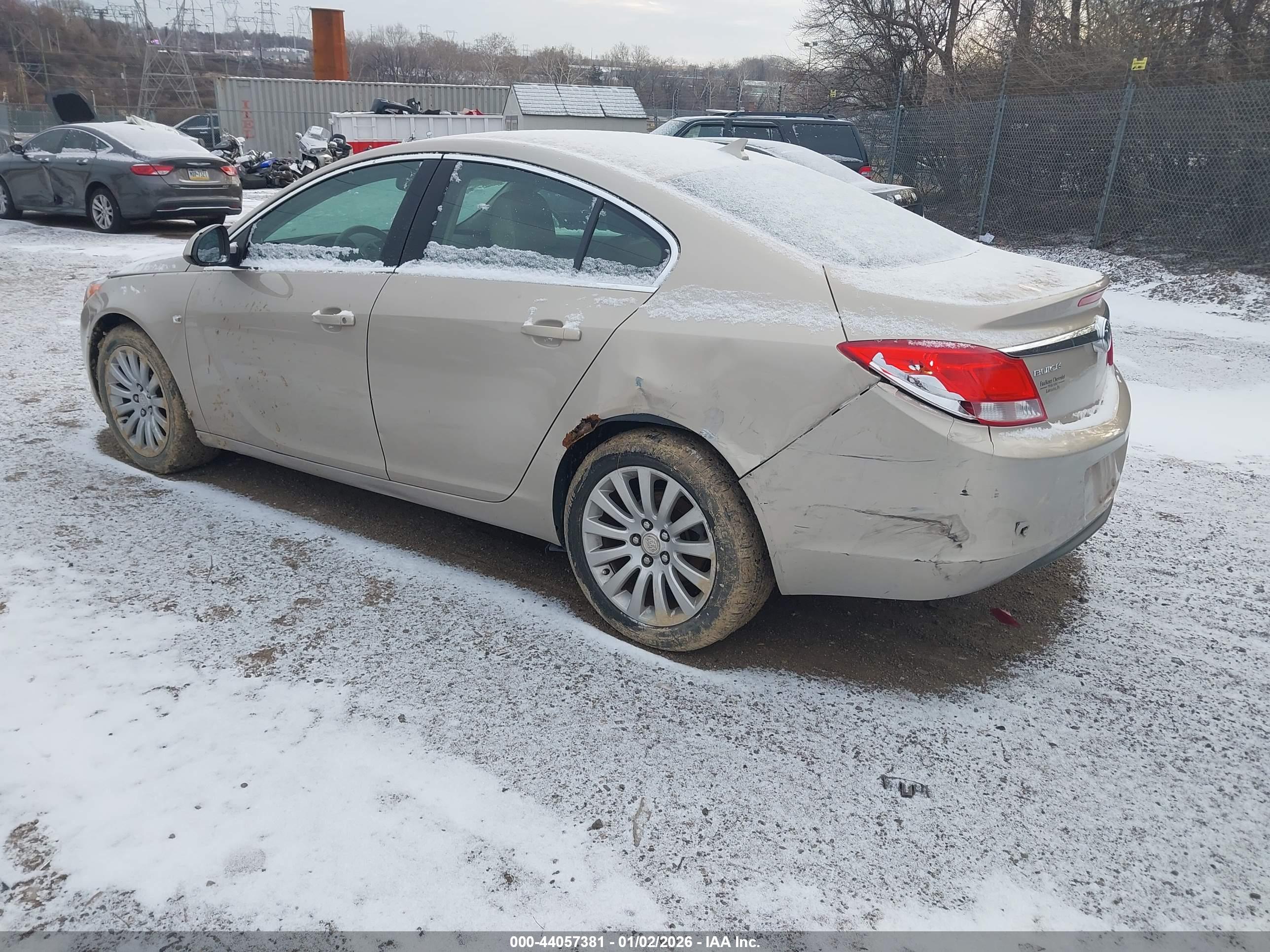 BUICK REGAL image 3