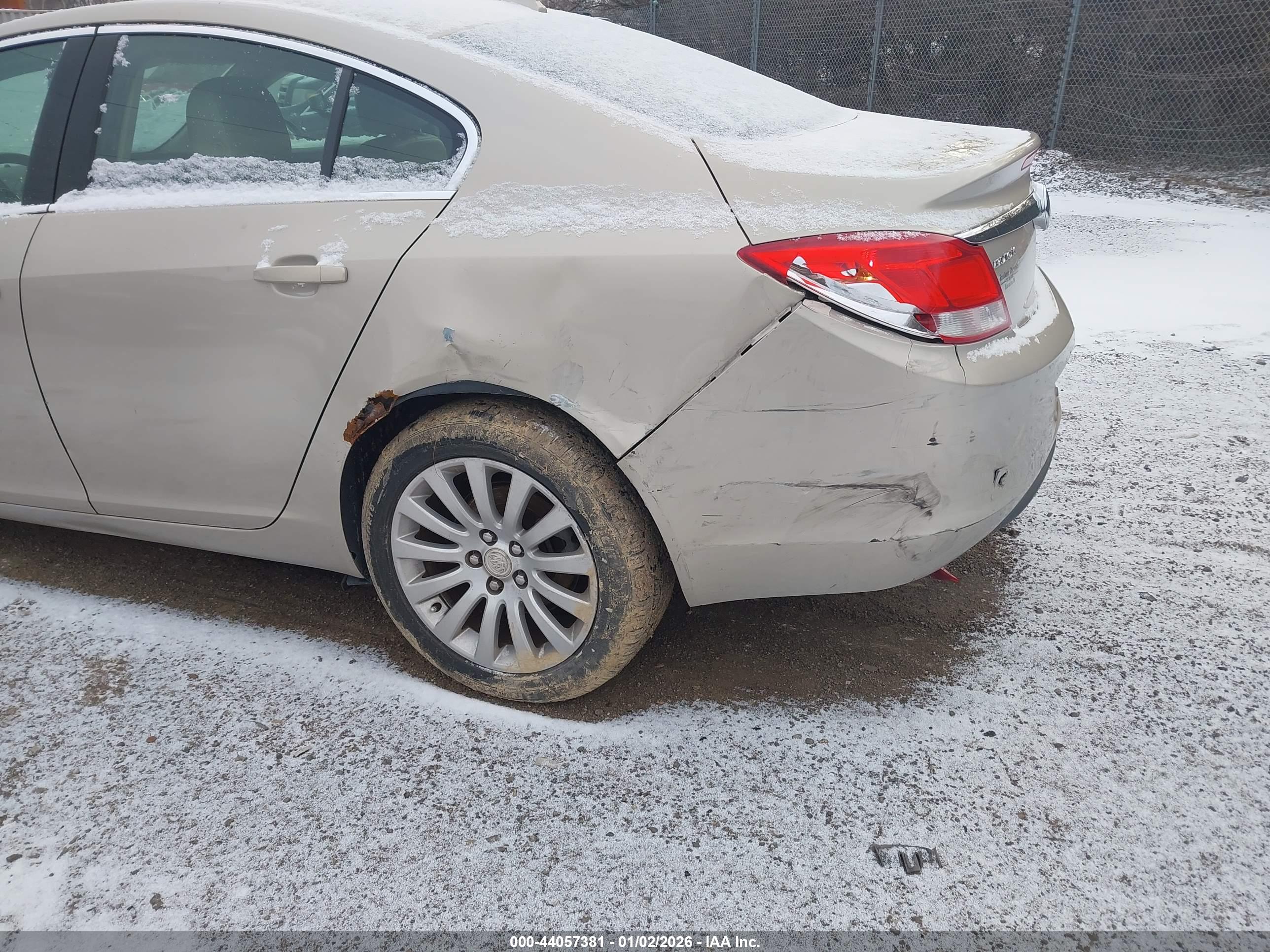 BUICK REGAL image 6