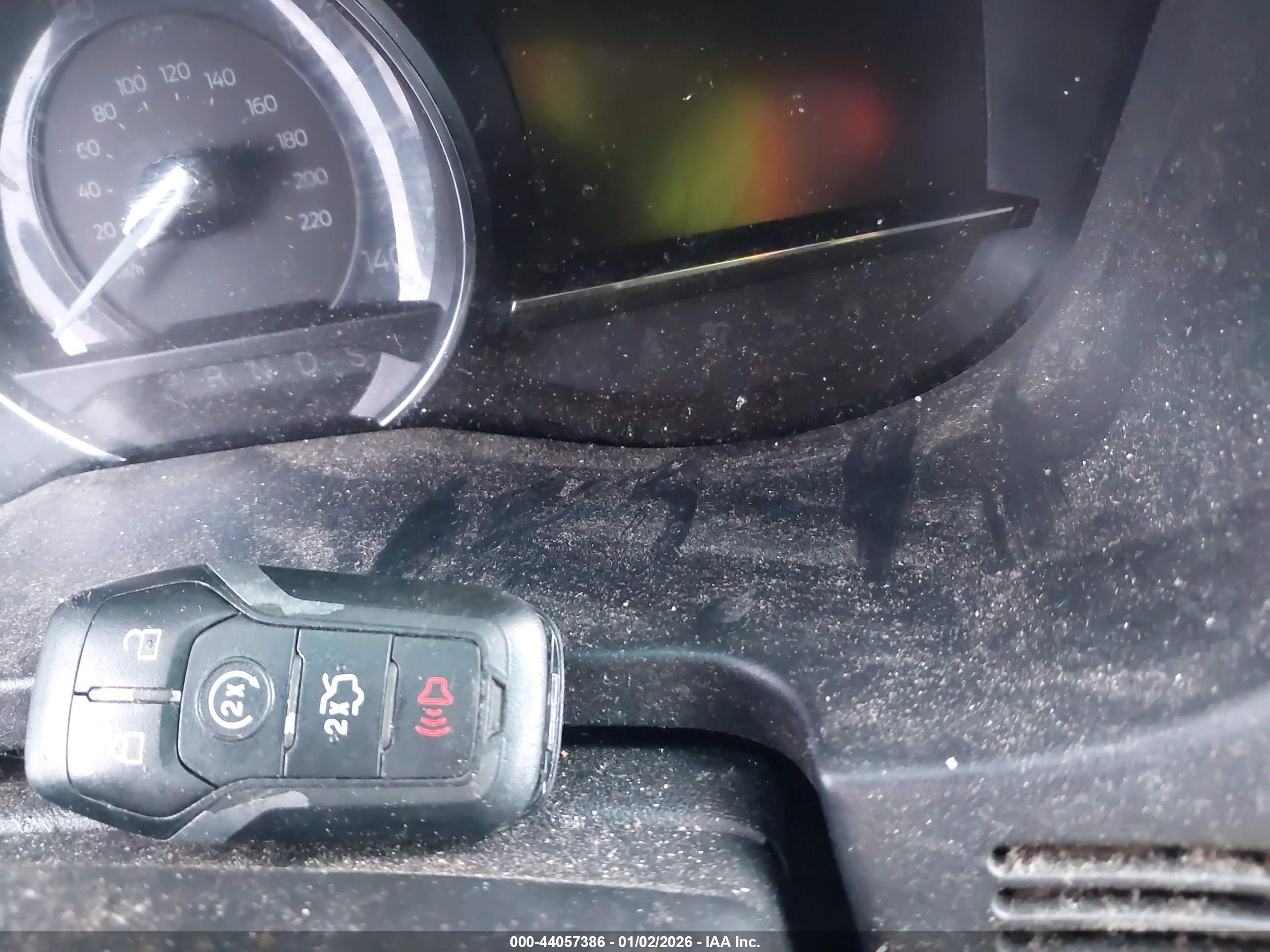 FORD EXPLORER image 11