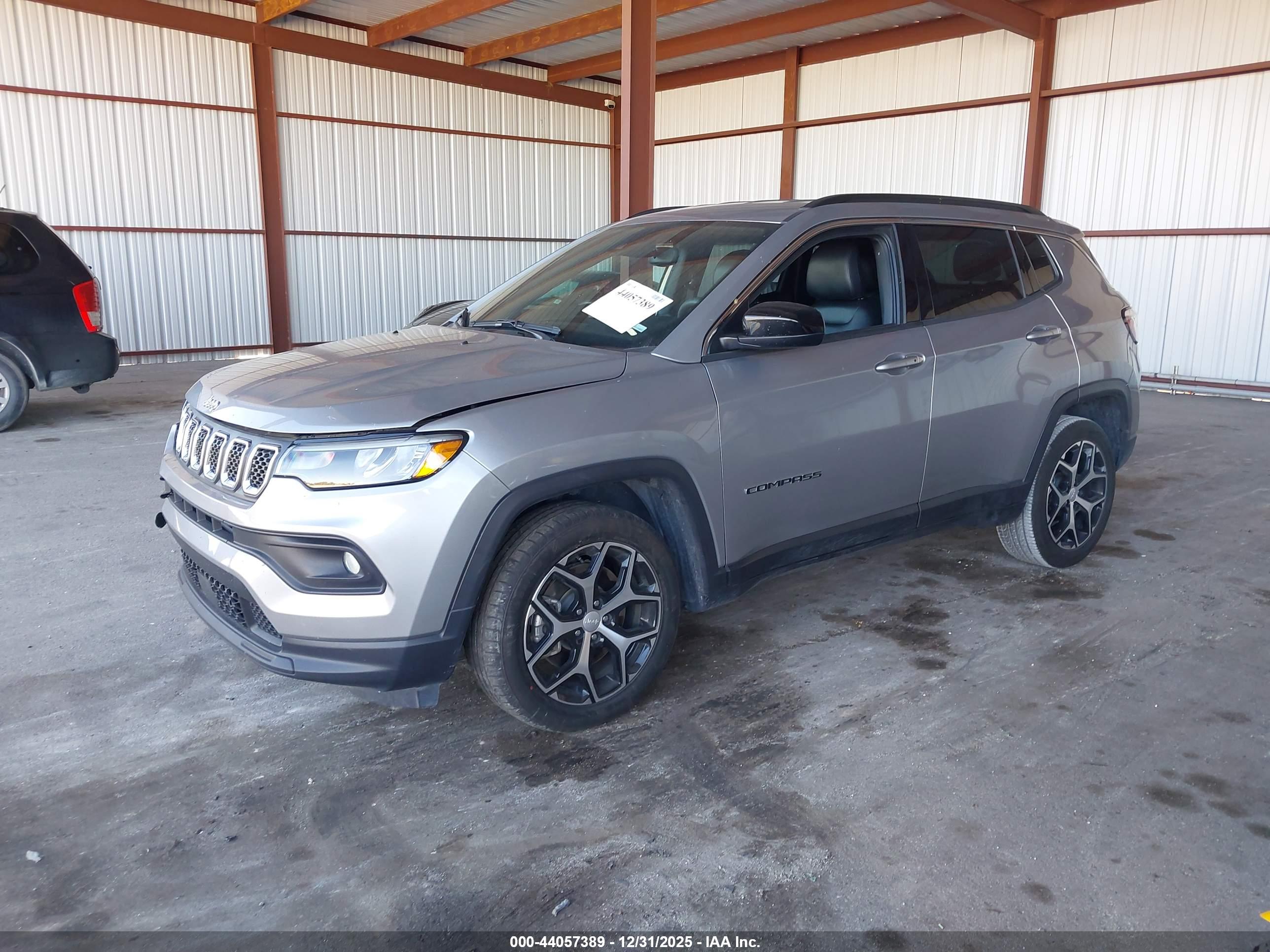 JEEP COMPASS image 2