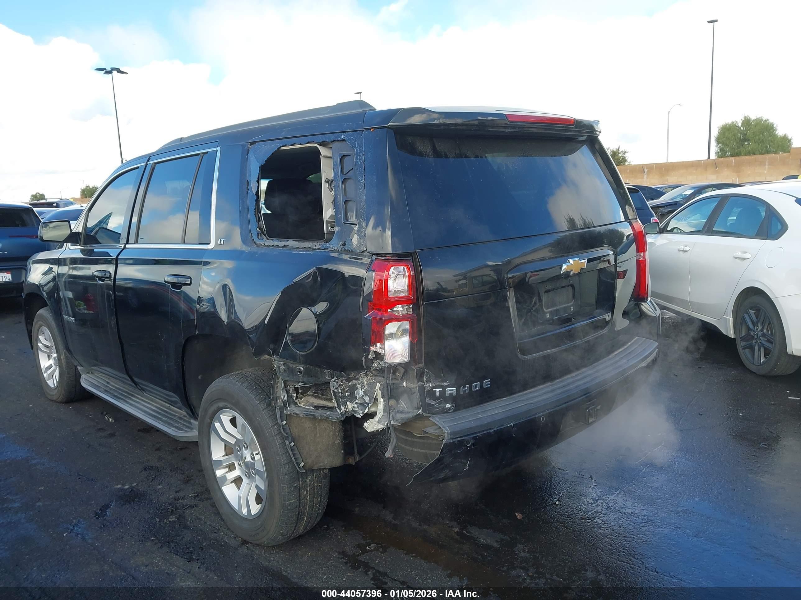CHEVROLET TAHOE image 6