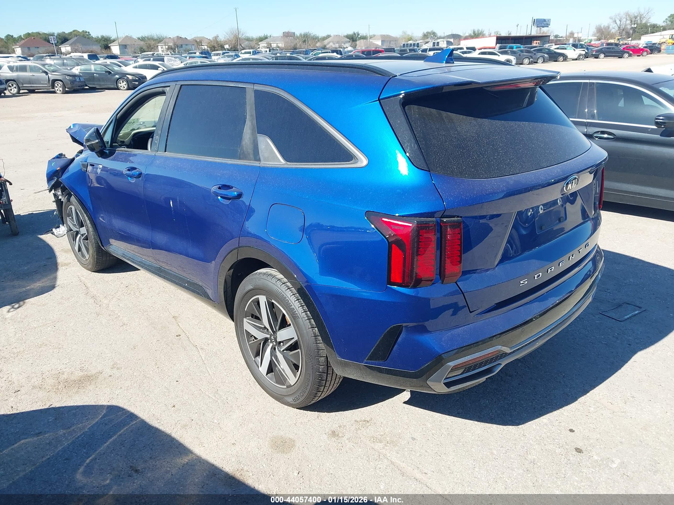 KIA SORENTO image 3