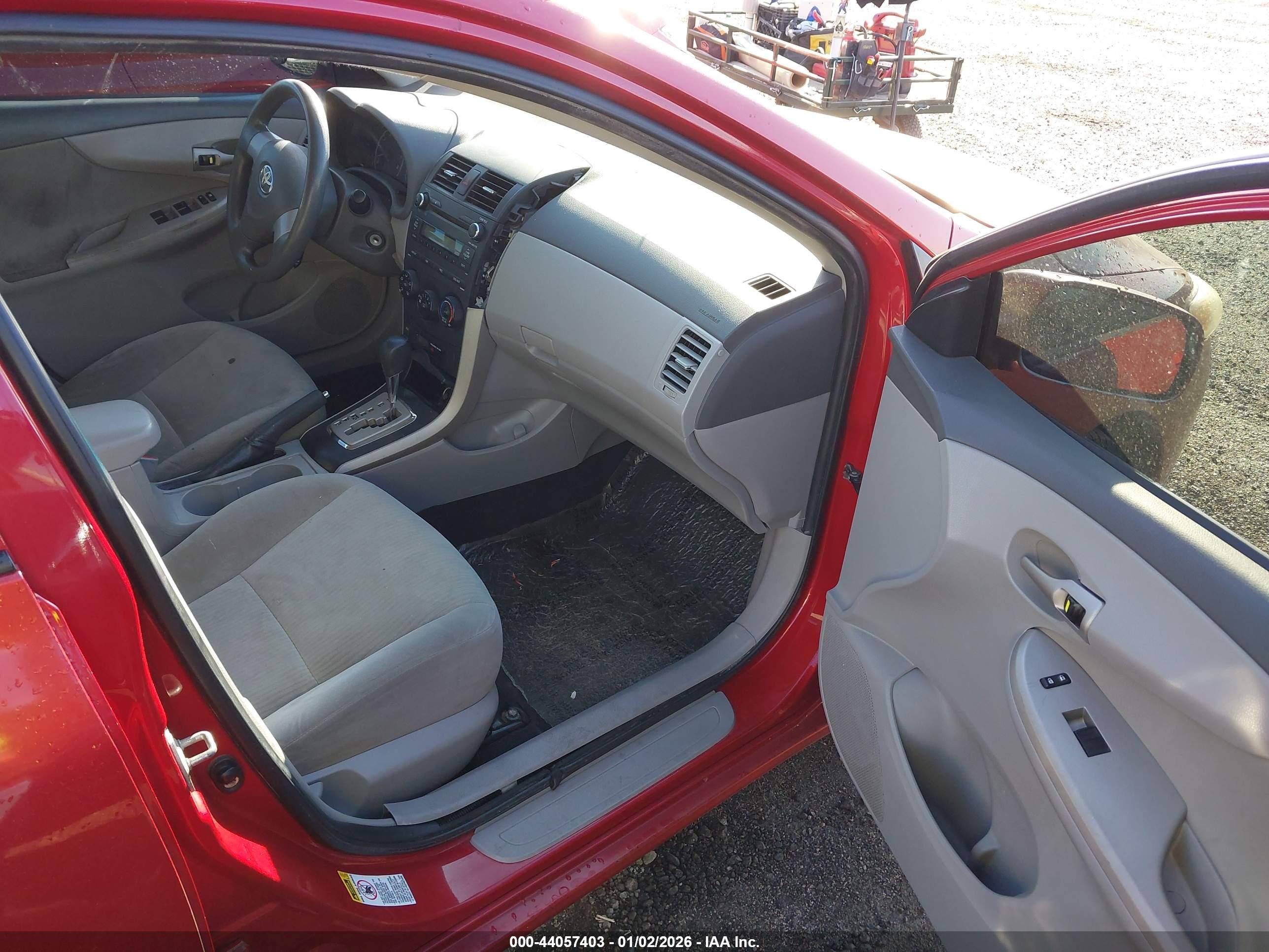 TOYOTA COROLLA image 5