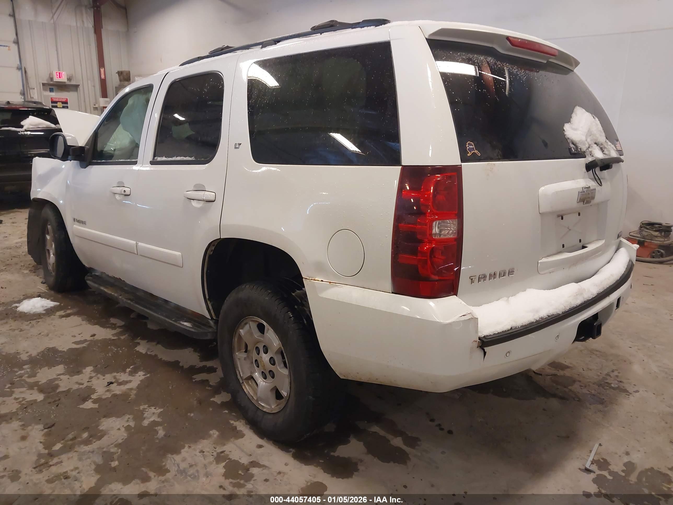 CHEVROLET TAHOE image 3