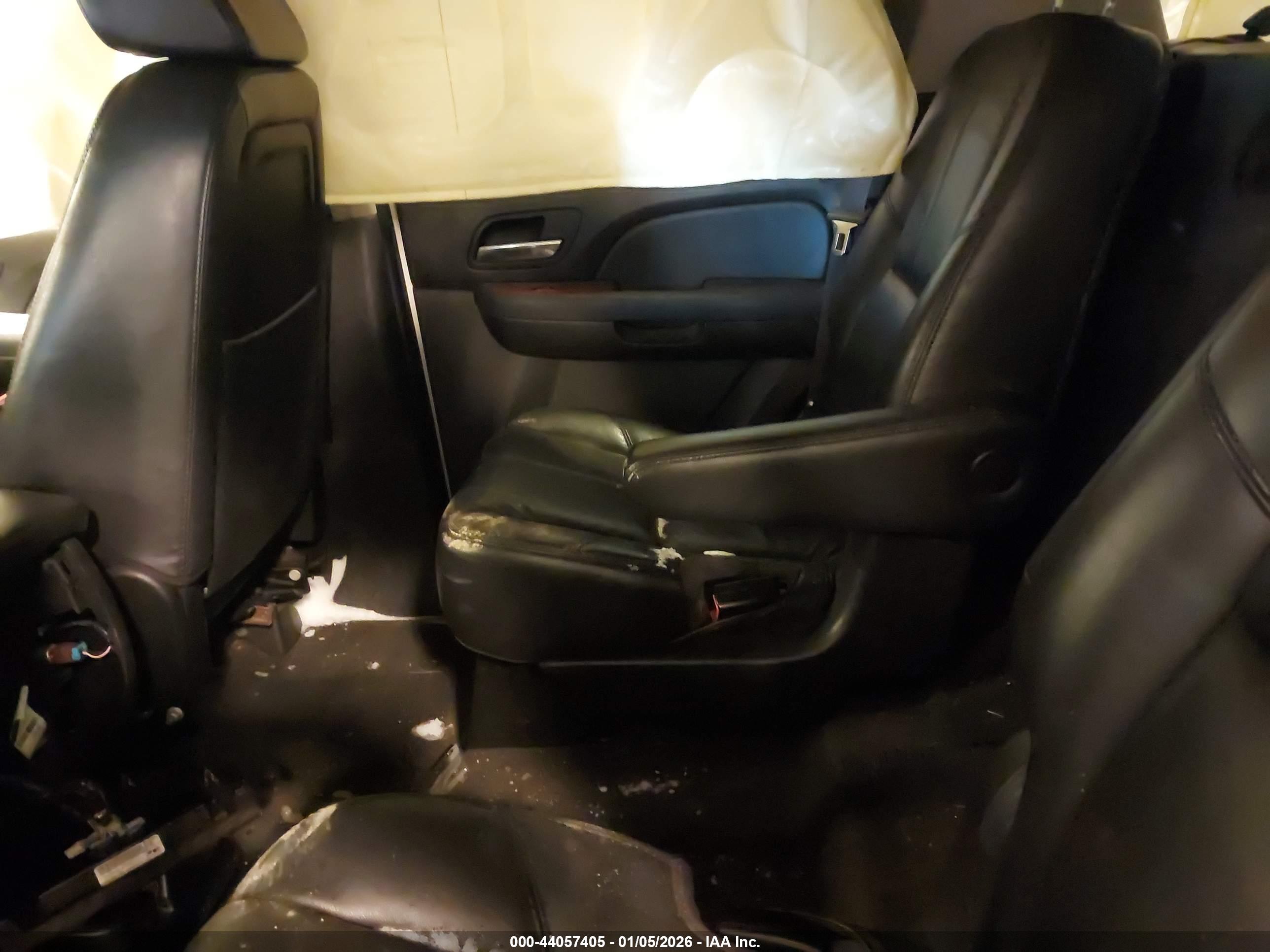 CHEVROLET TAHOE image 8