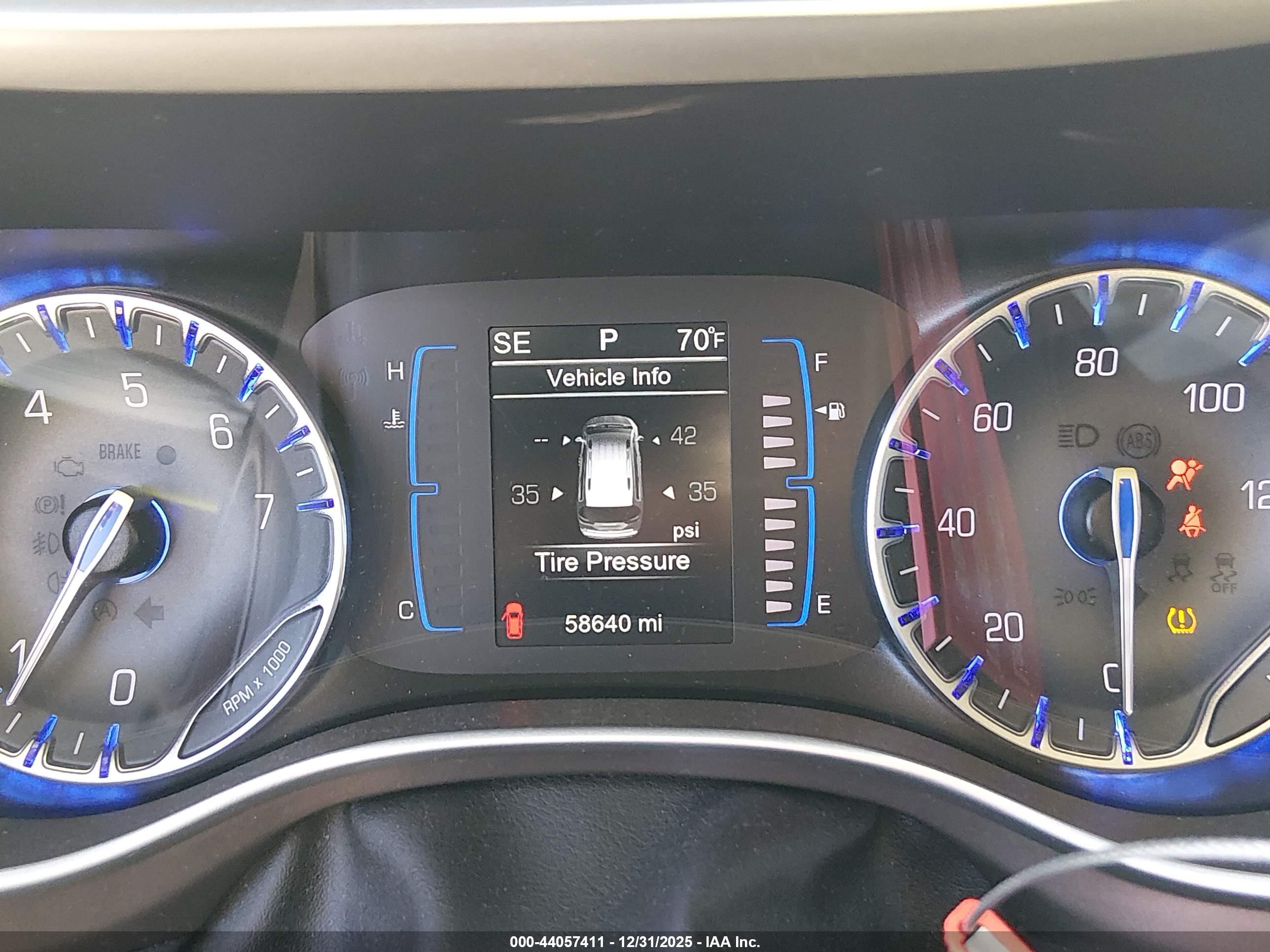 CHRYSLER PACIFICA image 7