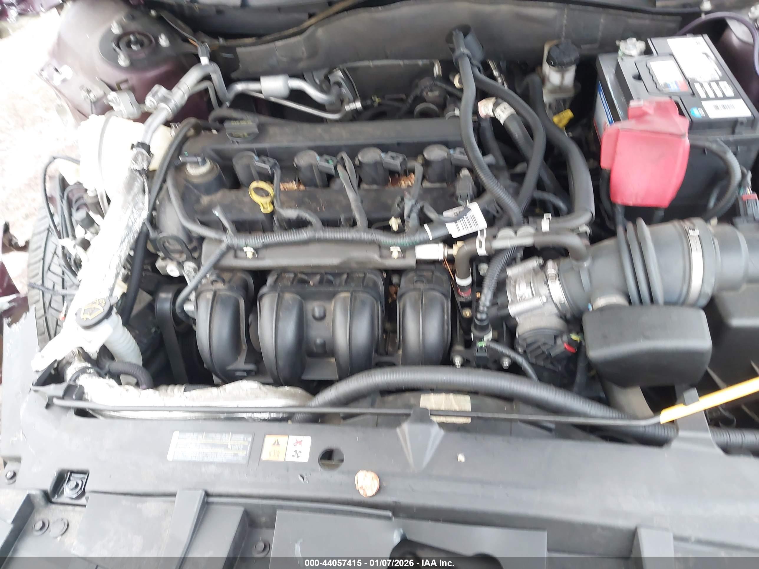 FORD FUSION image 10