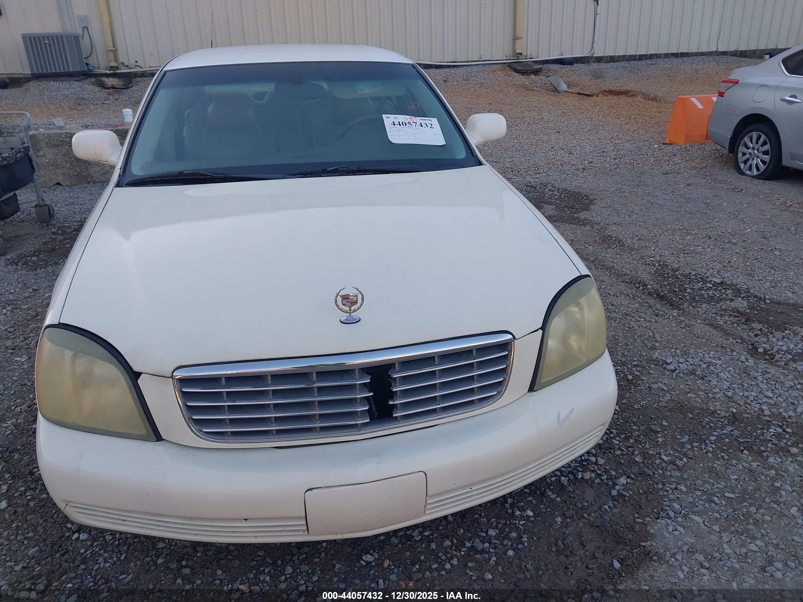 CADILLAC DEVILLE image 6