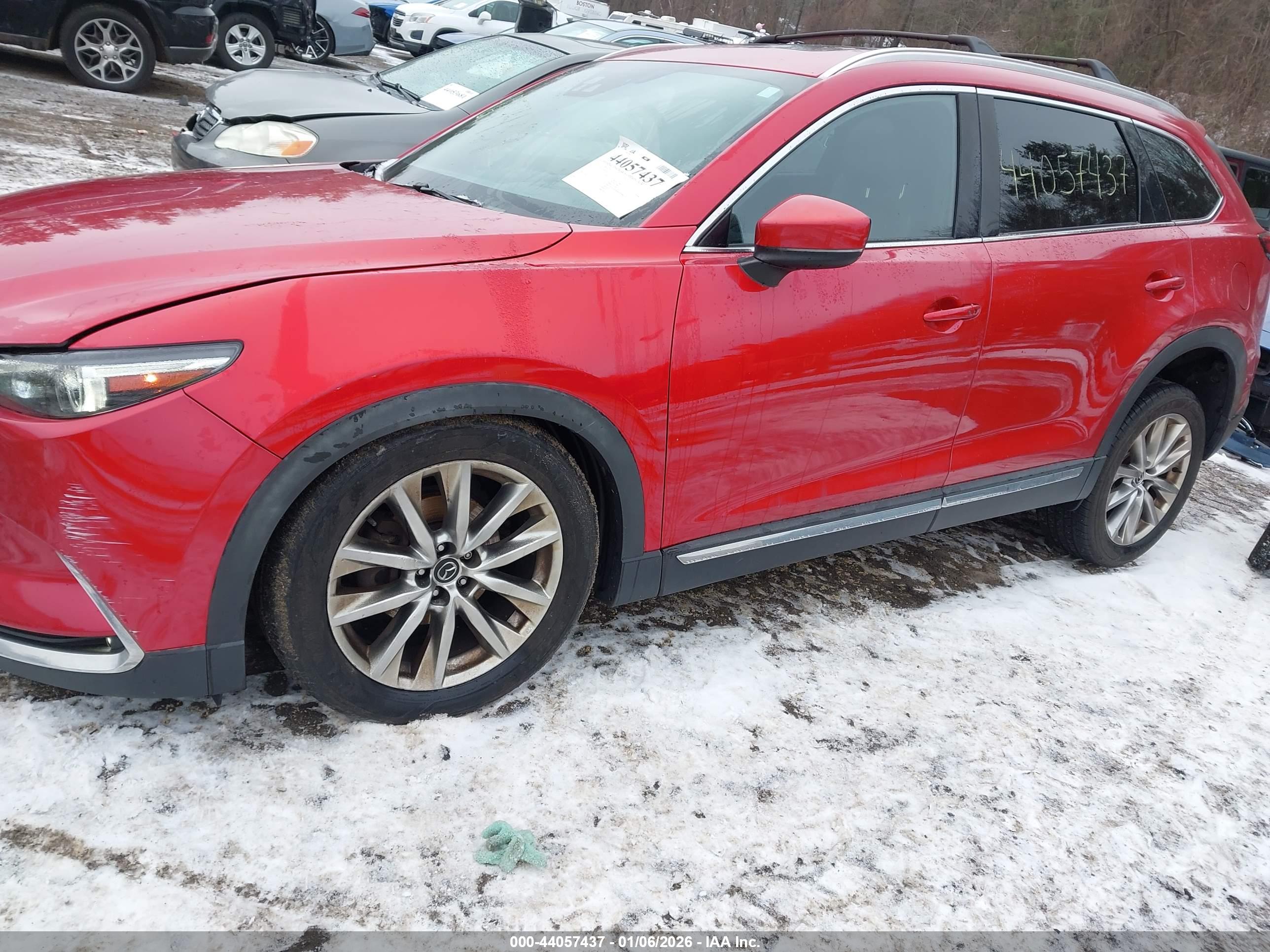 MAZDA CX-9 image 2
