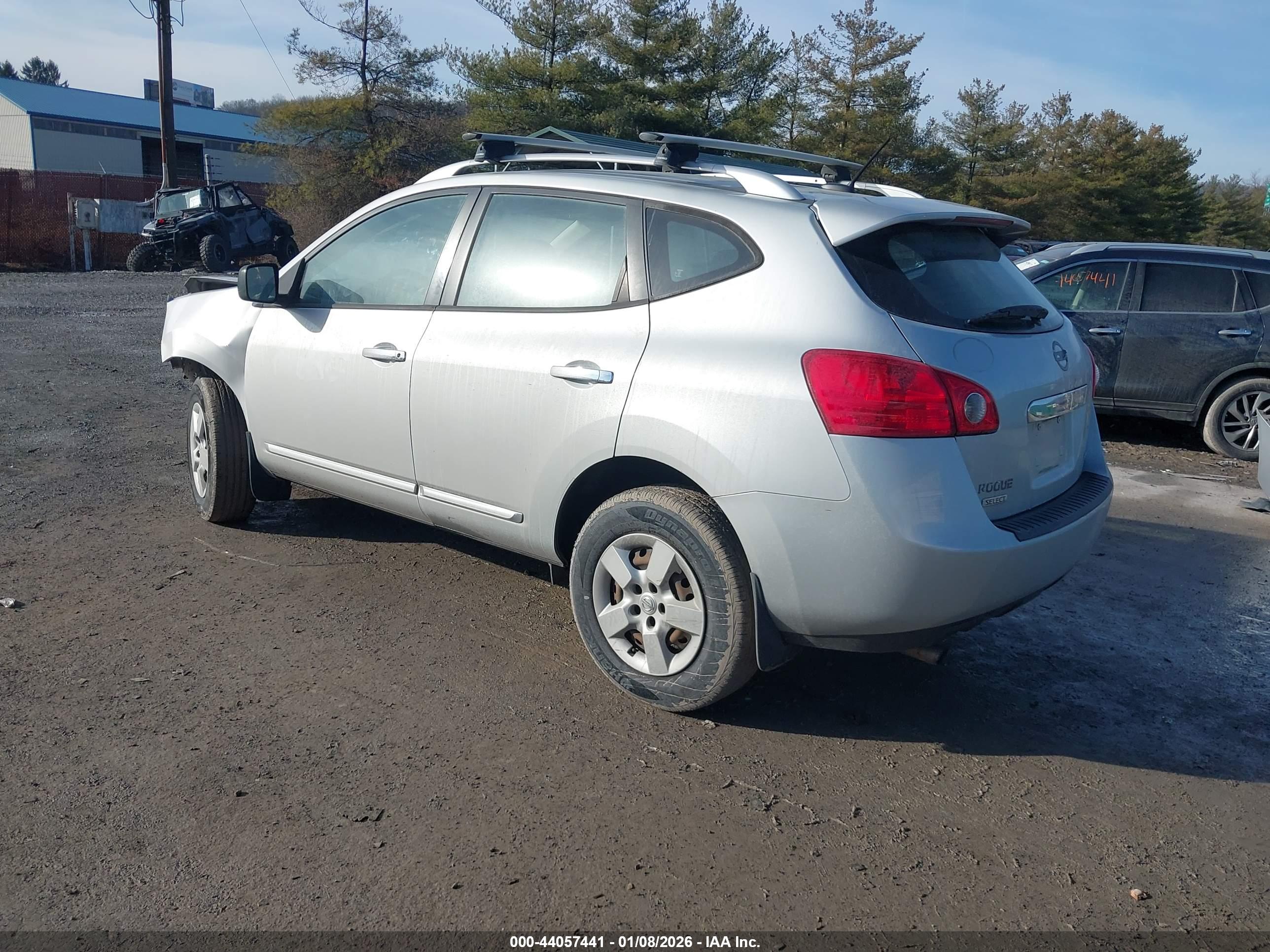 NISSAN ROGUE image 3
