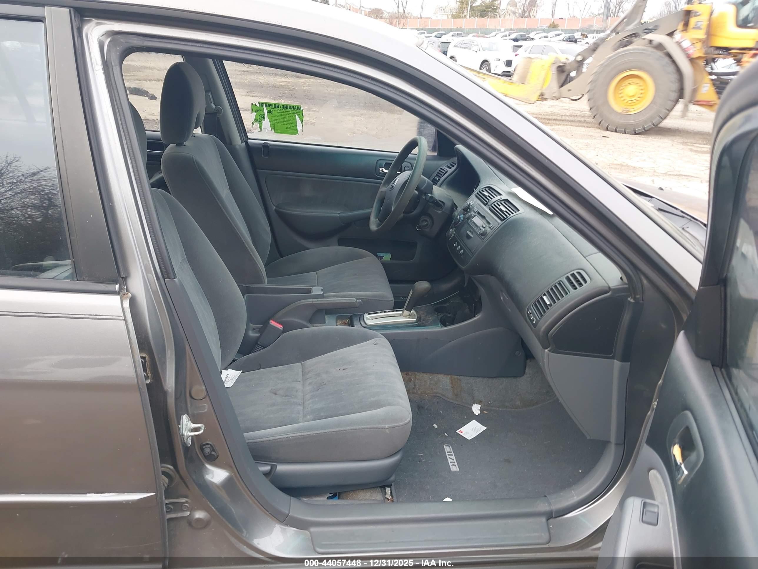 HONDA CIVIC image 5