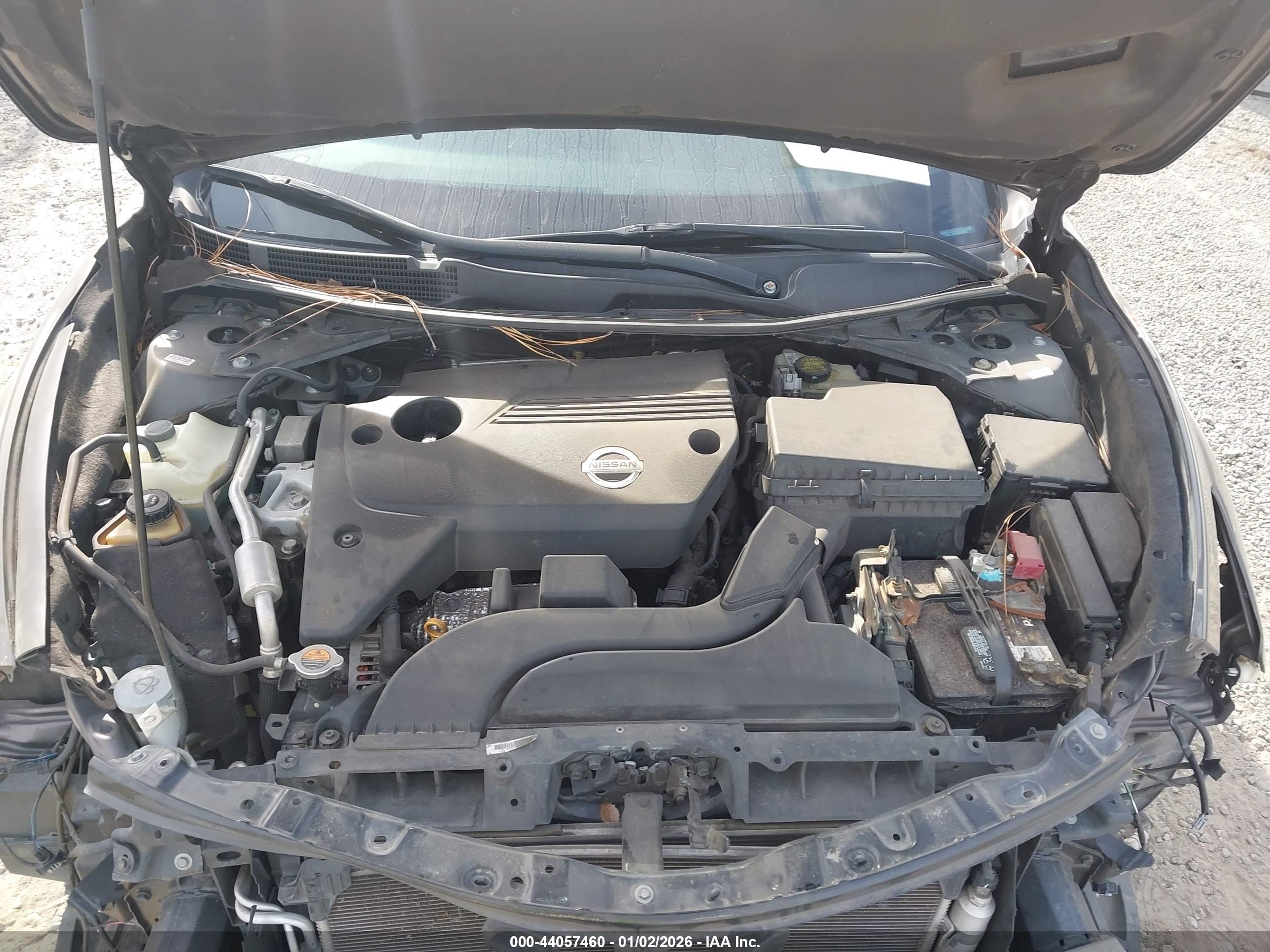 NISSAN ALTIMA image 10