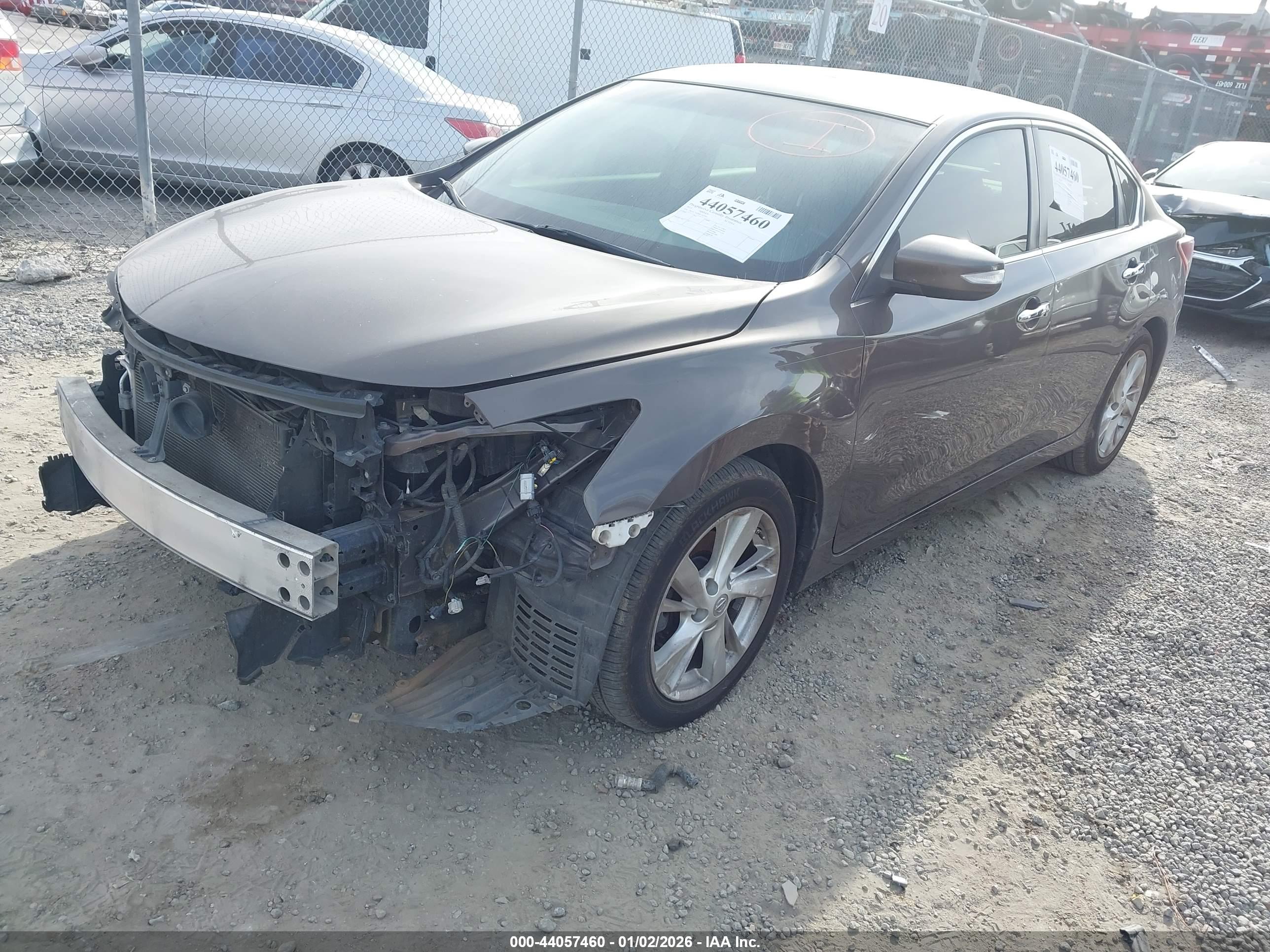 NISSAN ALTIMA image 2