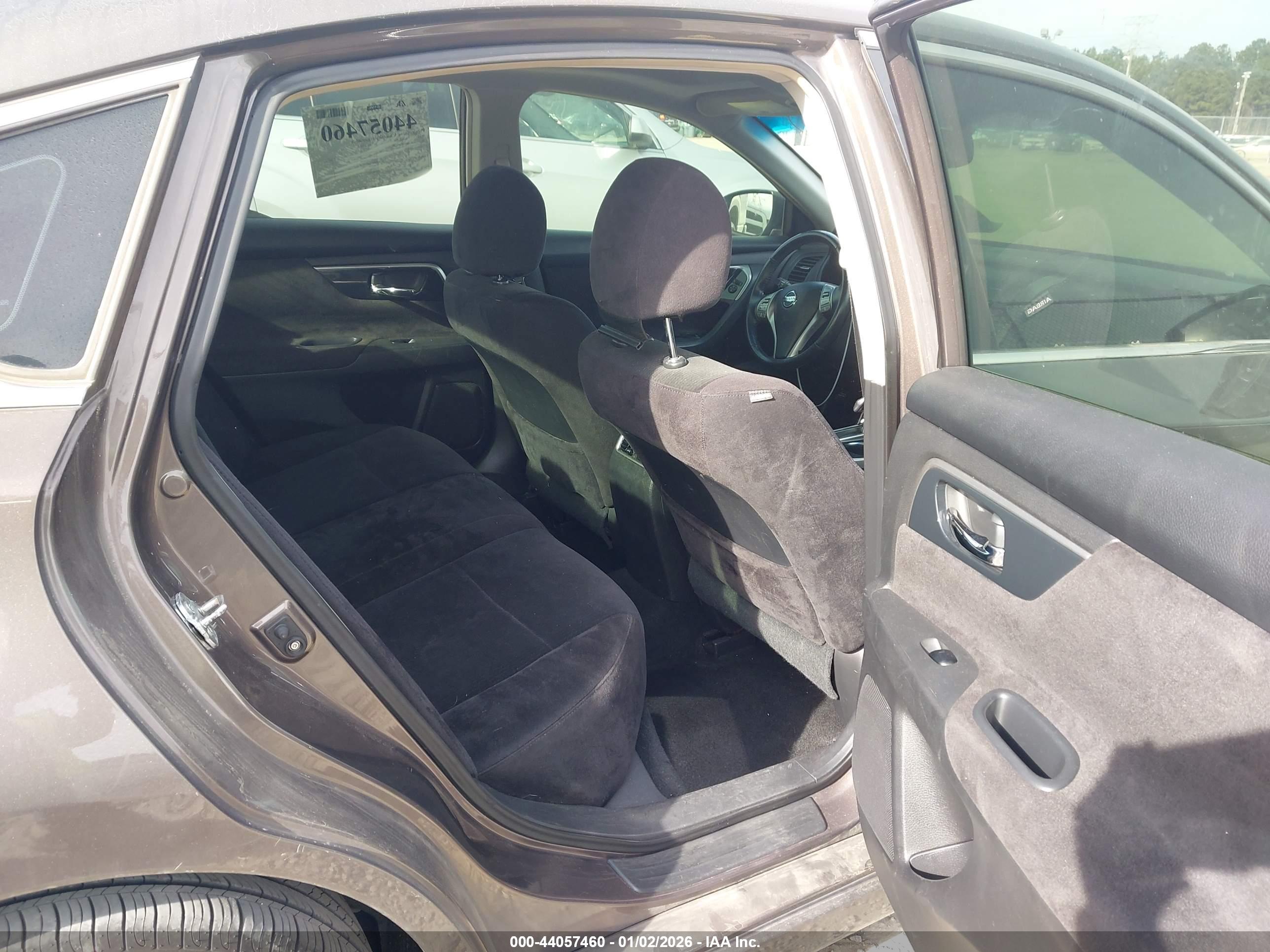NISSAN ALTIMA image 8
