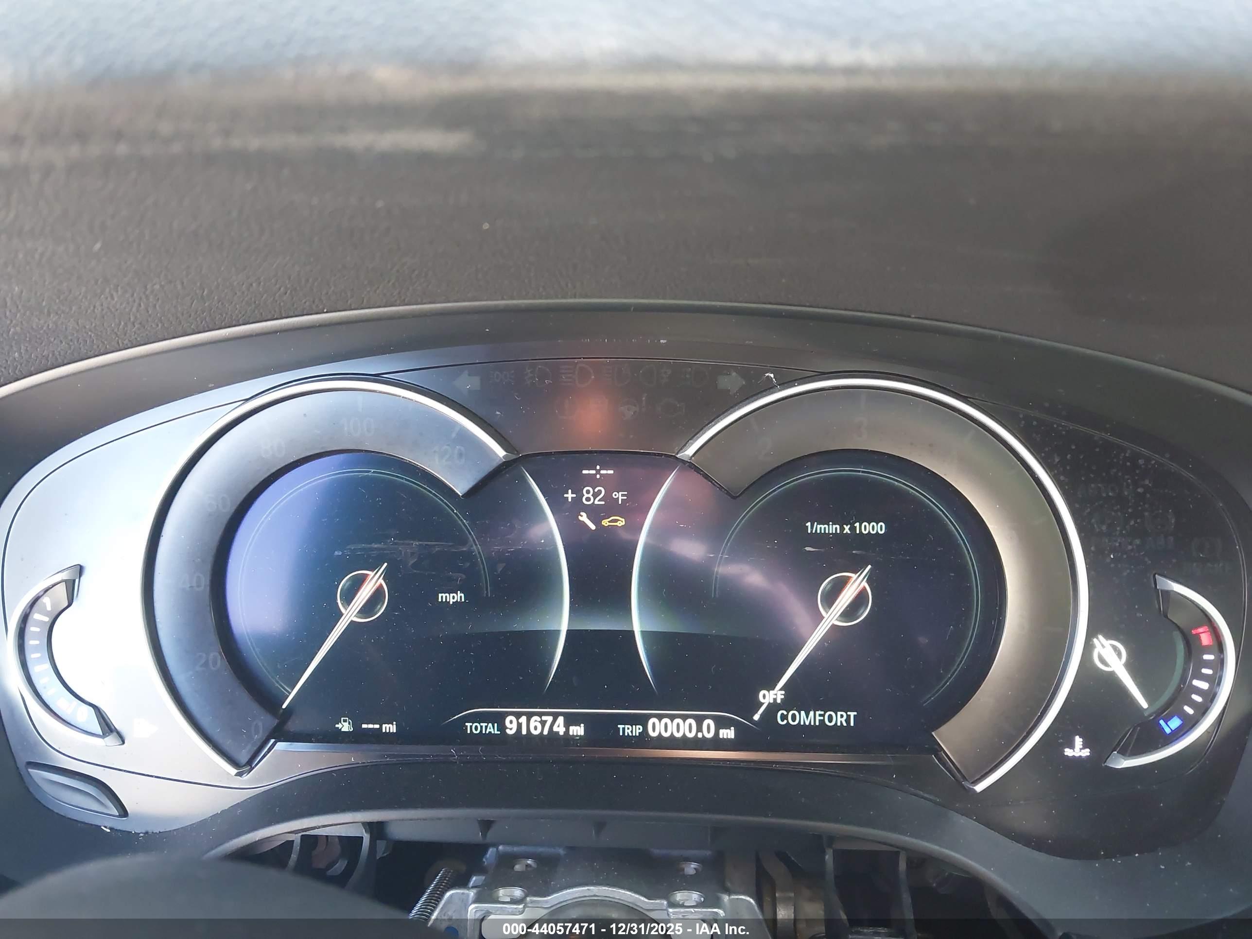 BMW 540I image 7