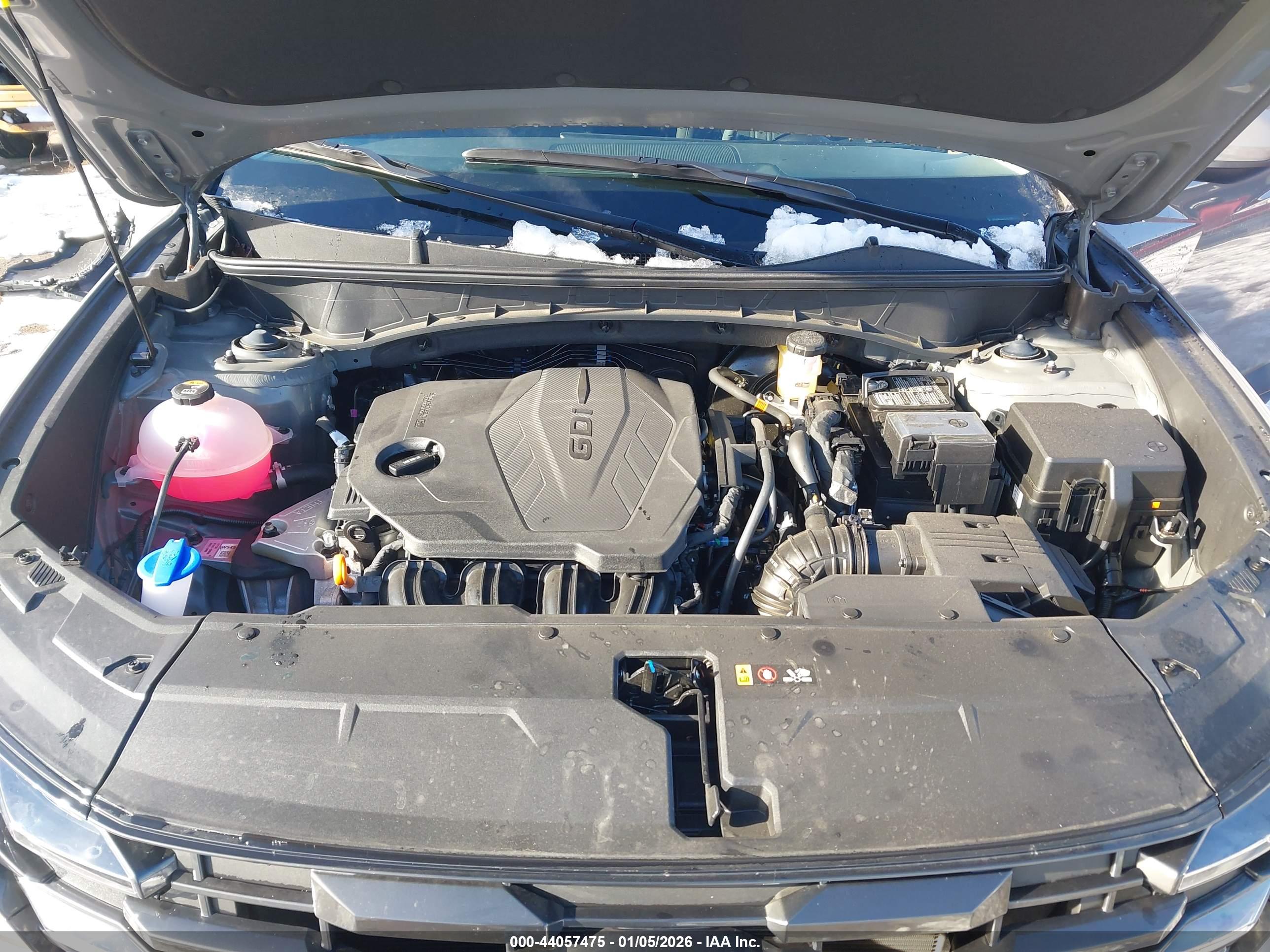 HYUNDAI TUCSON image 10