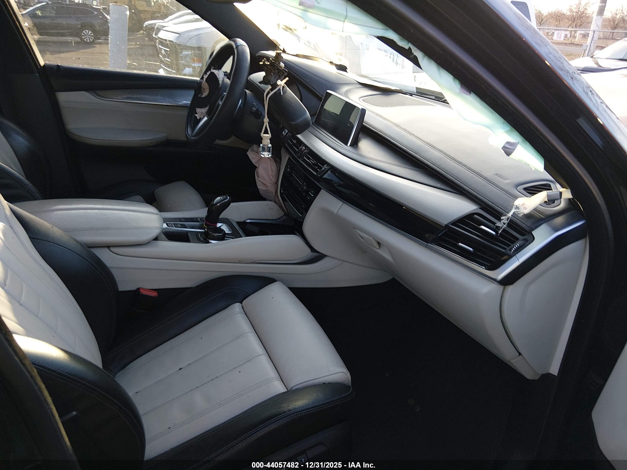 BMW X6 image 5