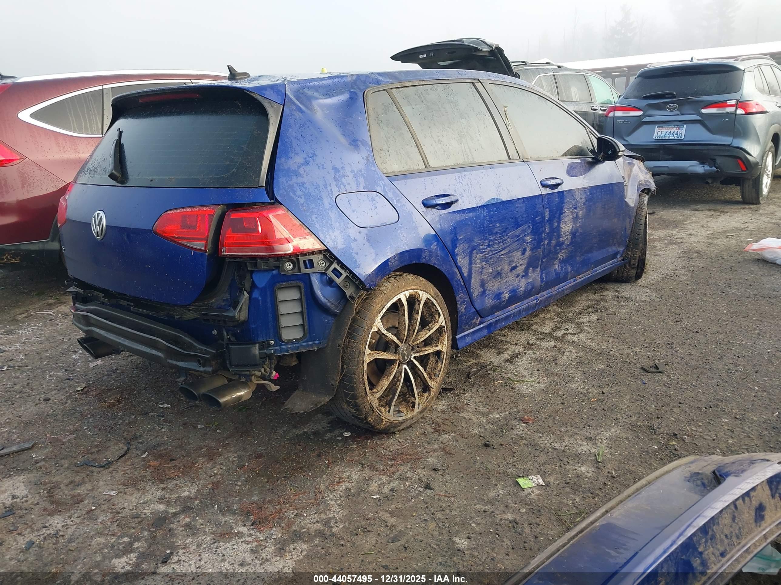 VOLKSWAGEN GOLF image 4