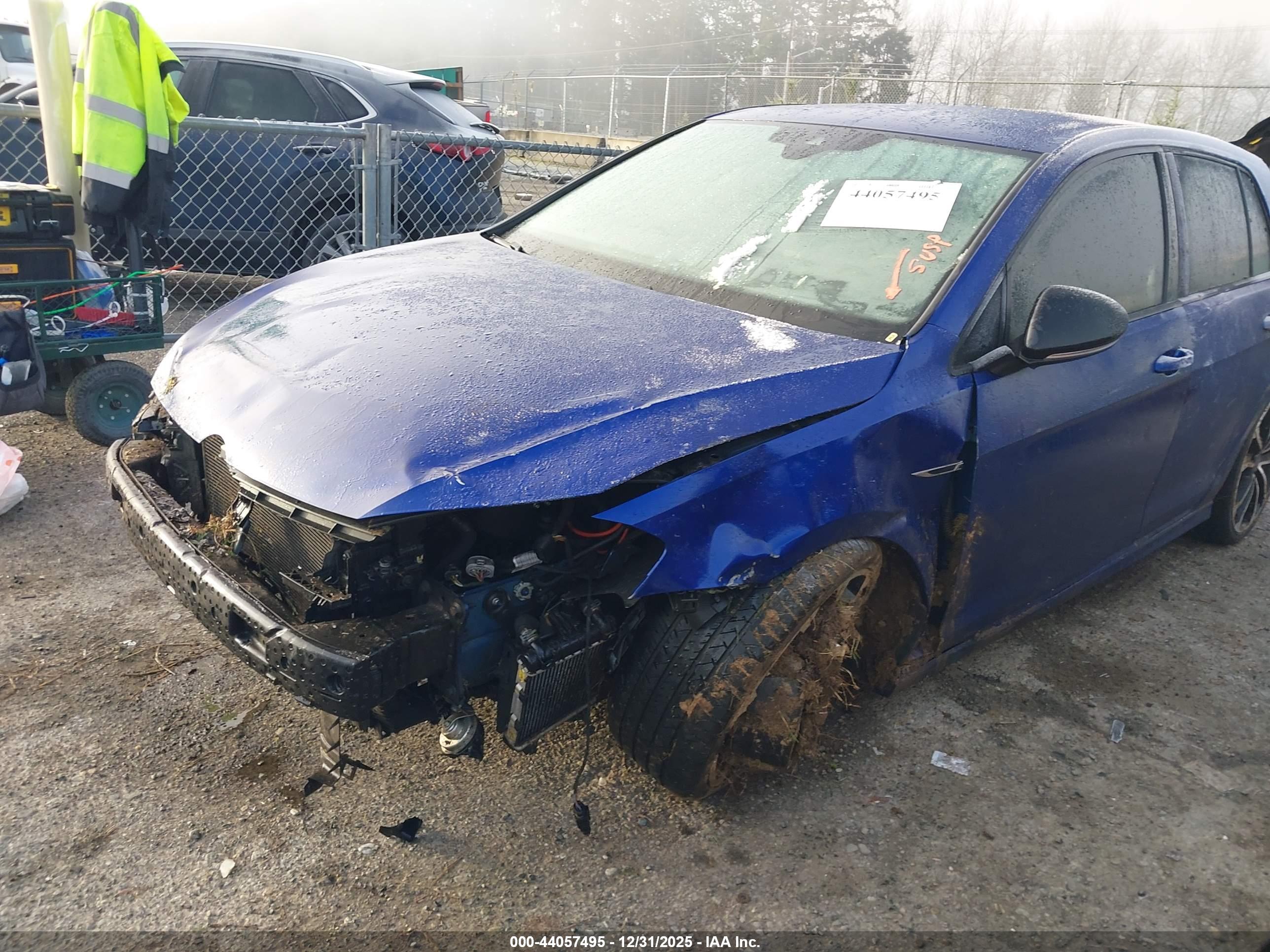 VOLKSWAGEN GOLF image 6
