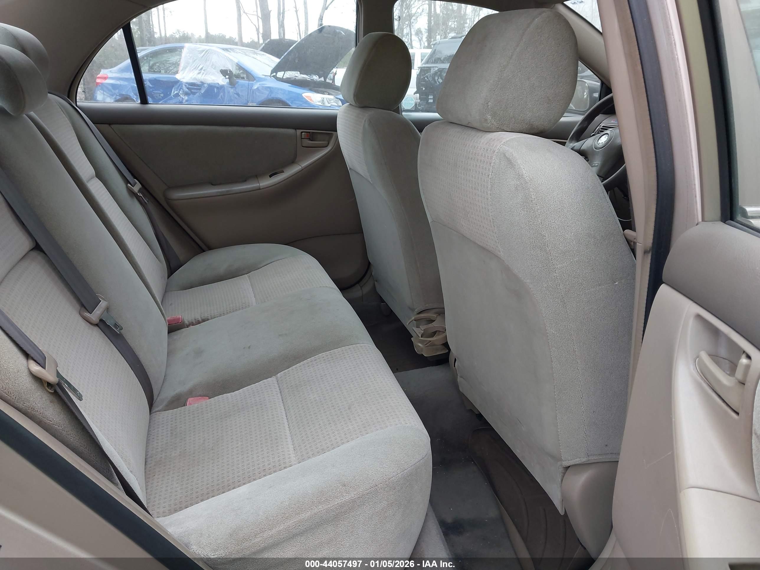 TOYOTA COROLLA image 8