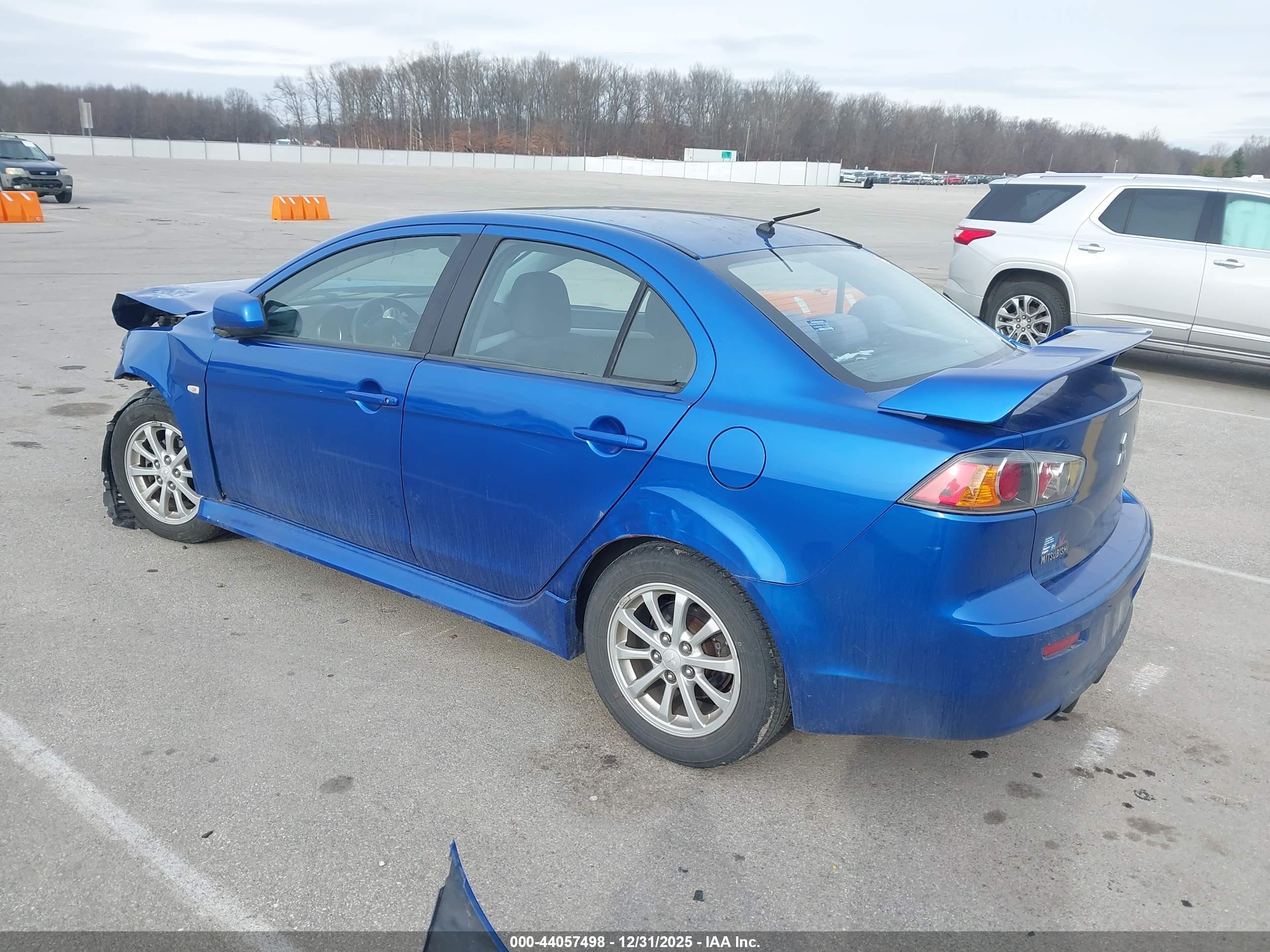 MITSUBISHI LANCER image 3