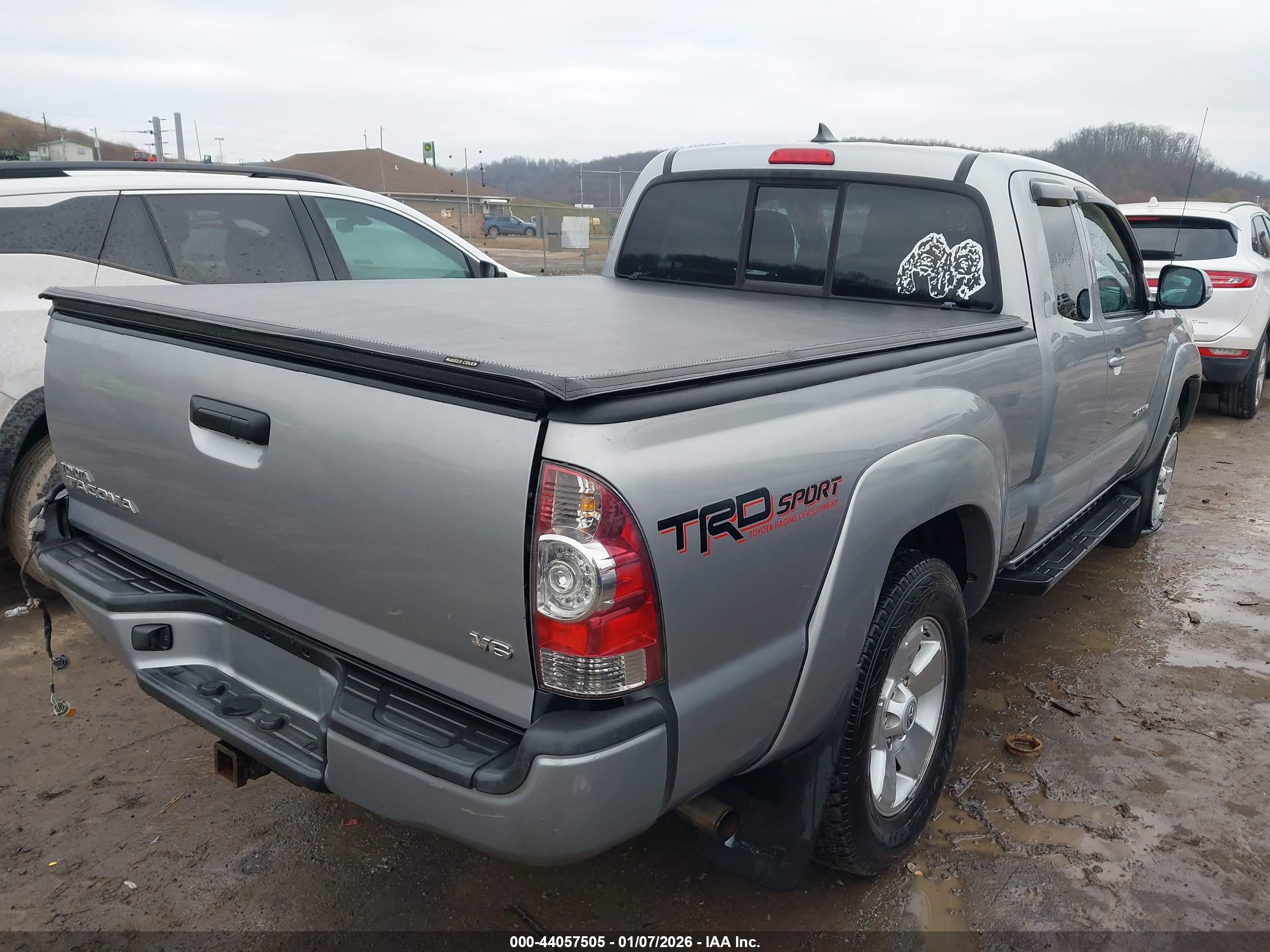 TOYOTA TACOMA image 4