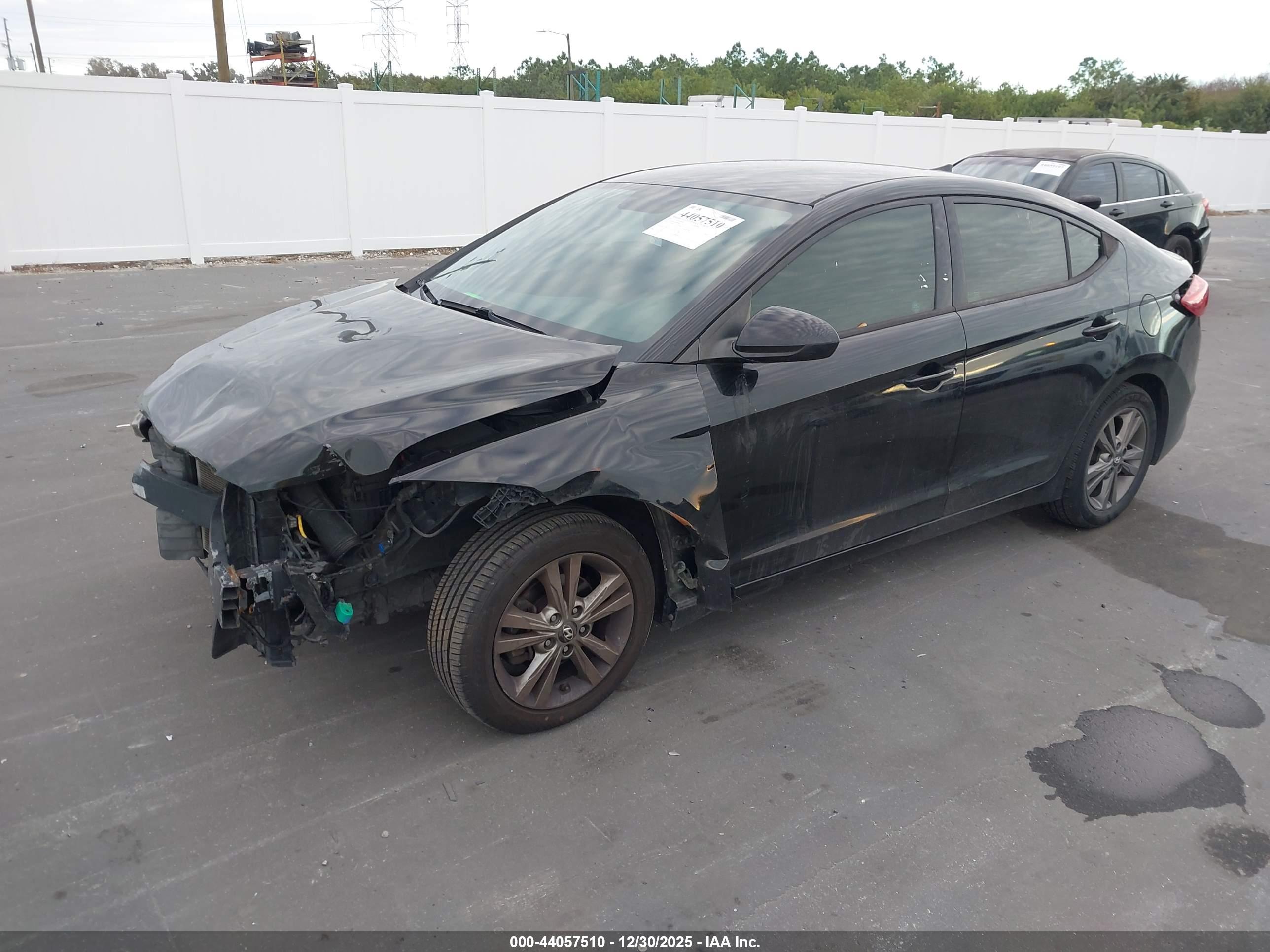 HYUNDAI ELANTRA image 2