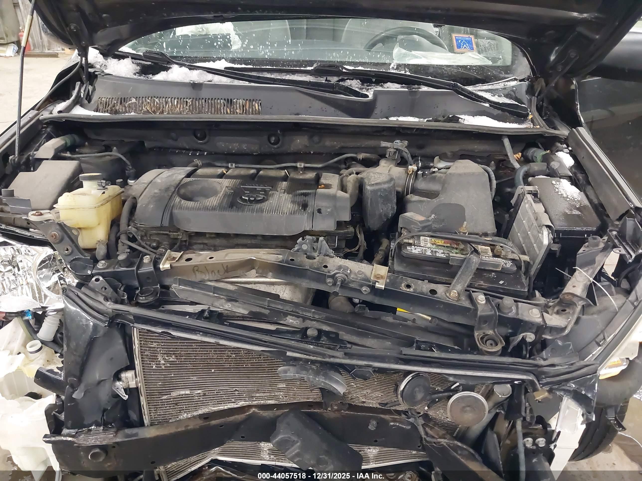 TOYOTA RAV4 image 10