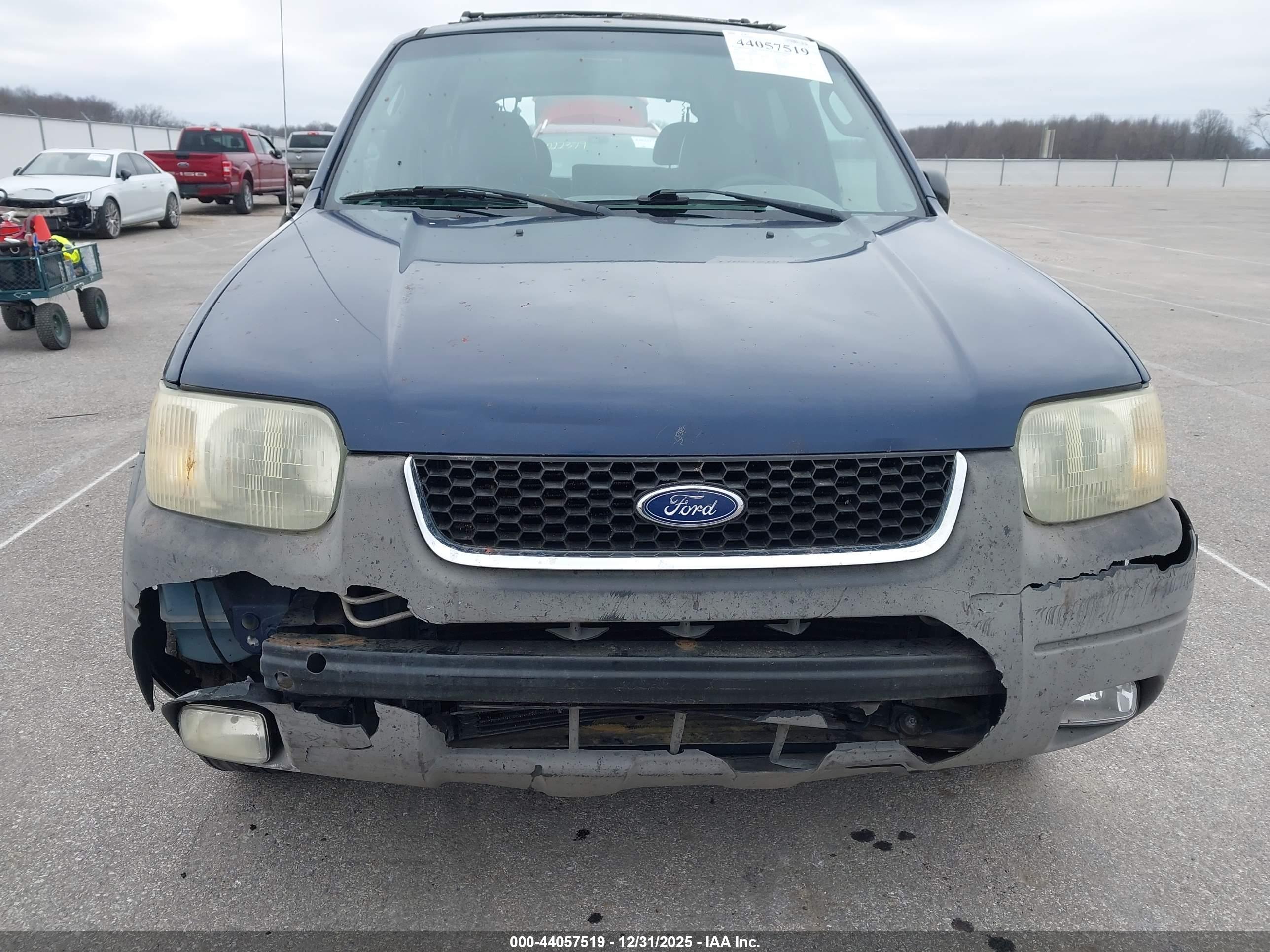 FORD ESCAPE image 6