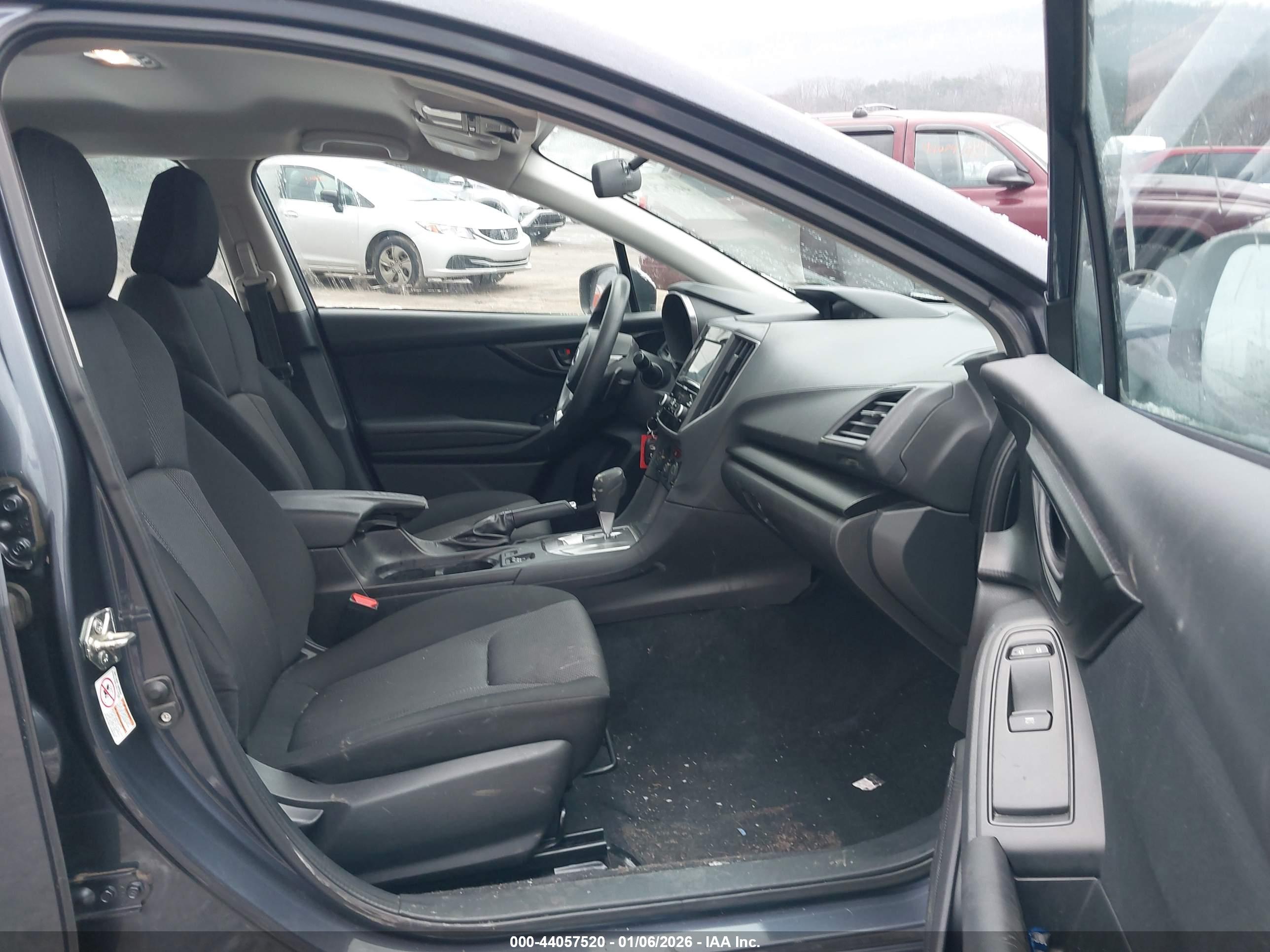SUBARU IMPREZA image 5