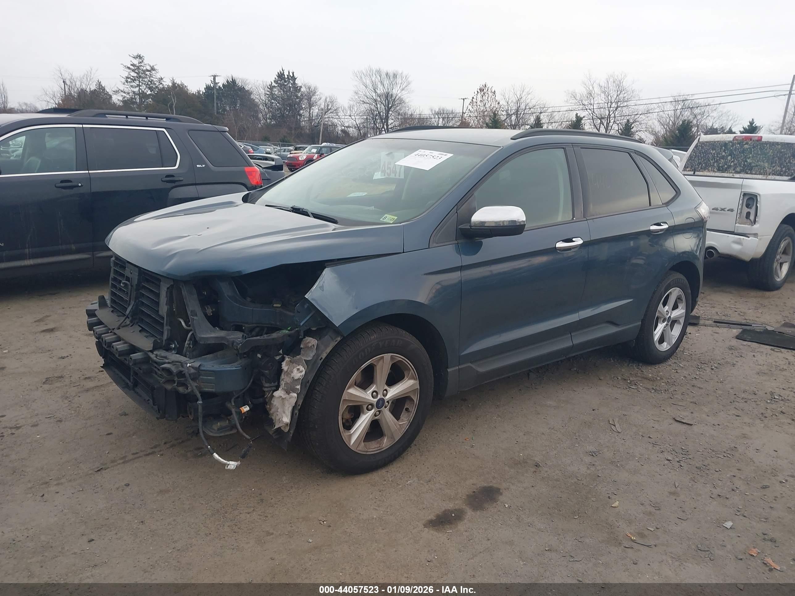 FORD EDGE image 2