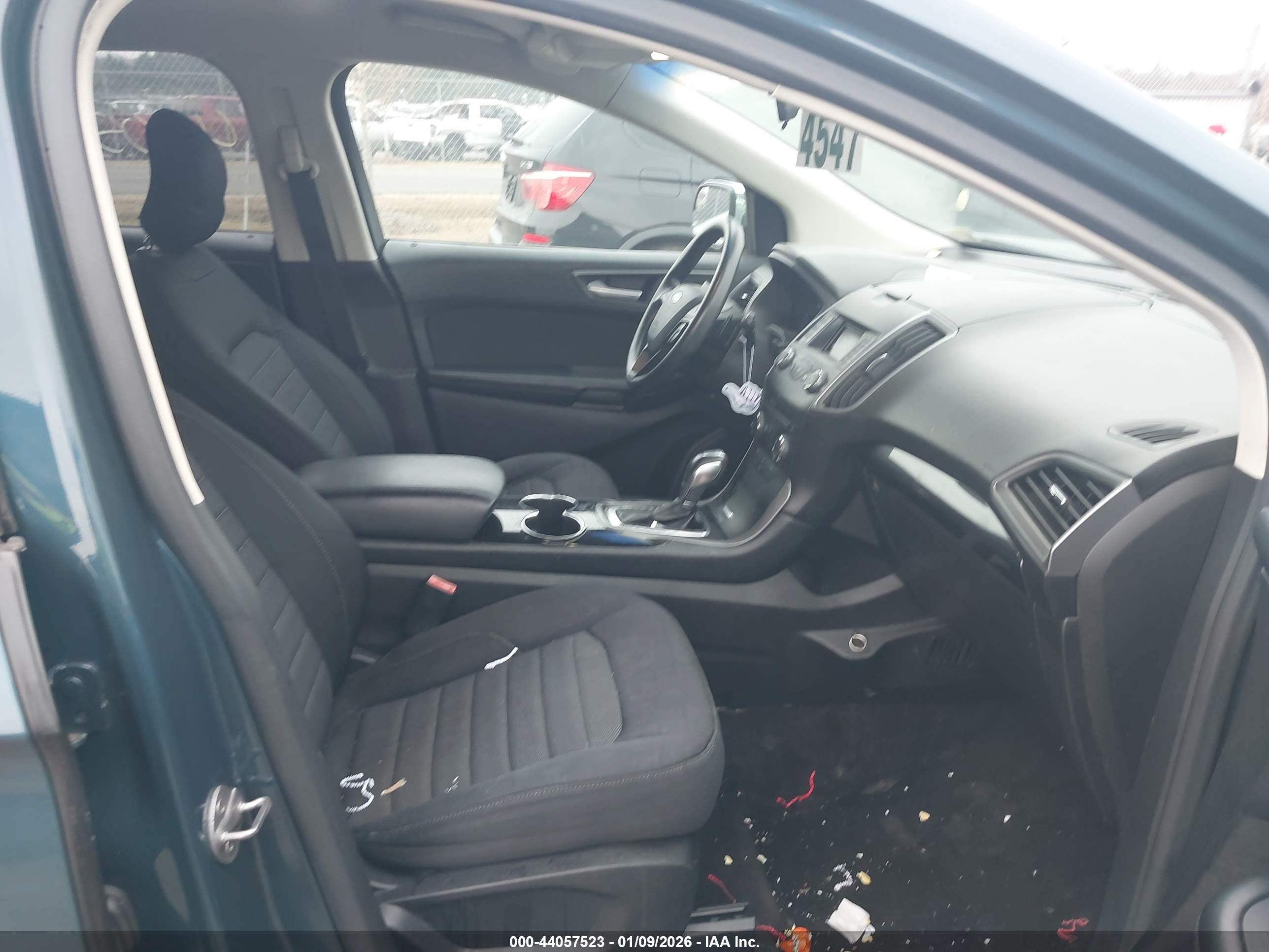 FORD EDGE image 5