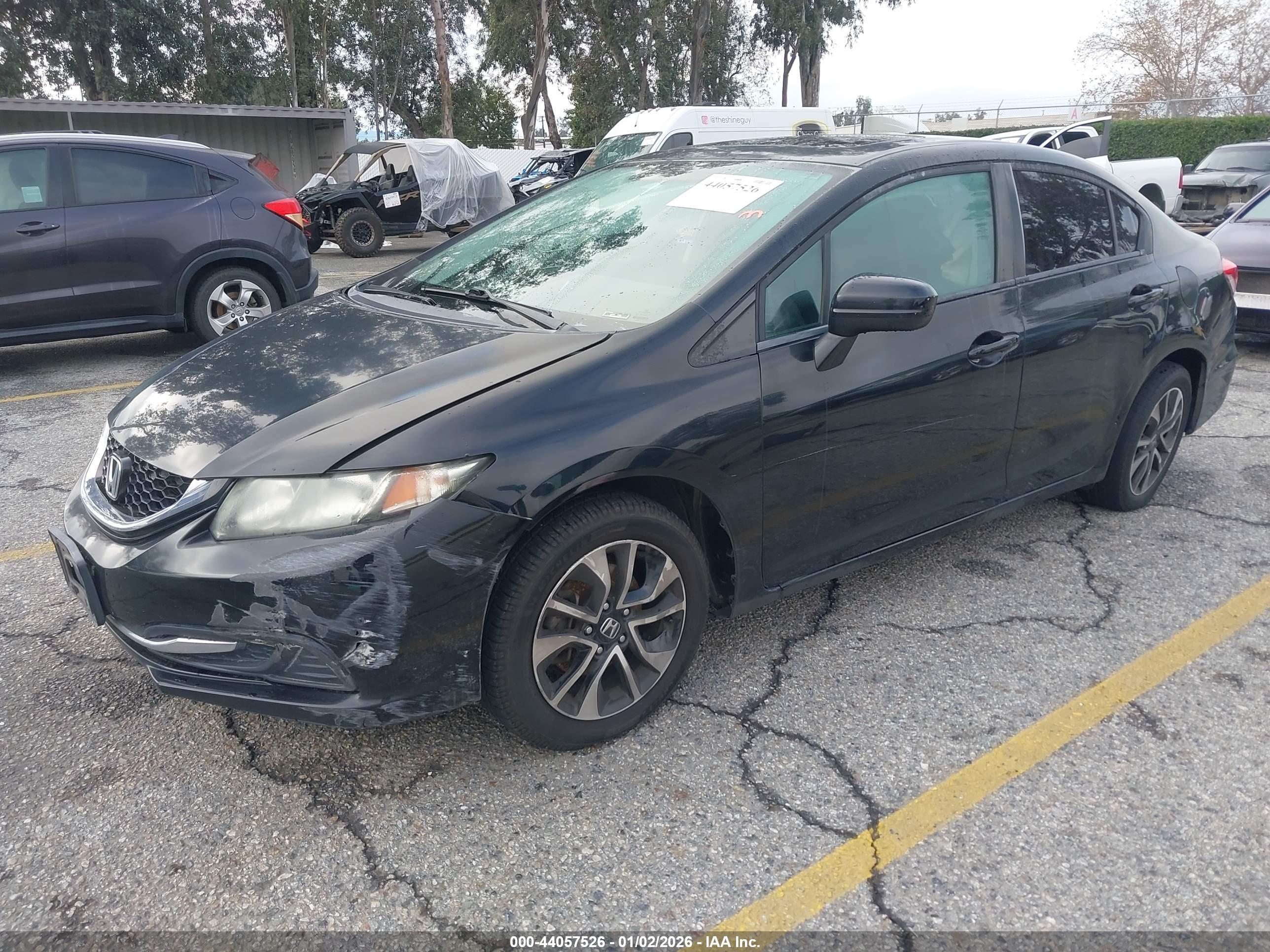 HONDA CIVIC image 2