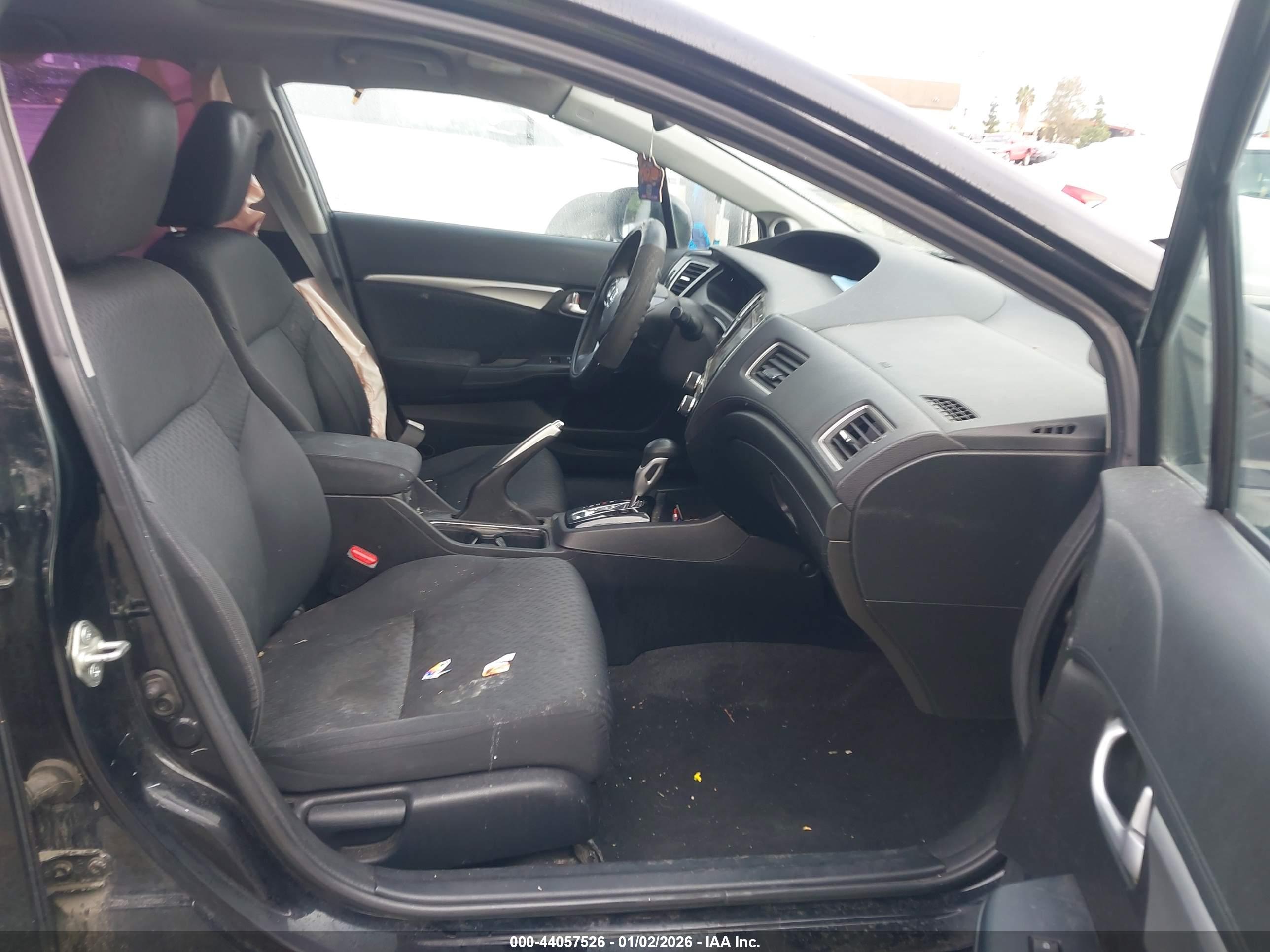 HONDA CIVIC image 5