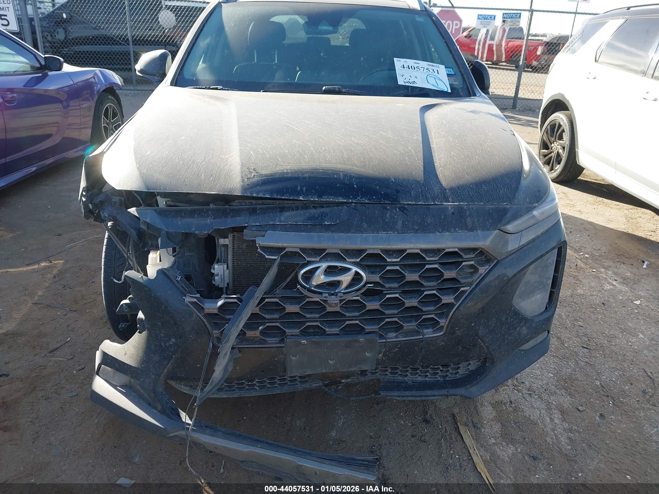 HYUNDAI SANTA image 6