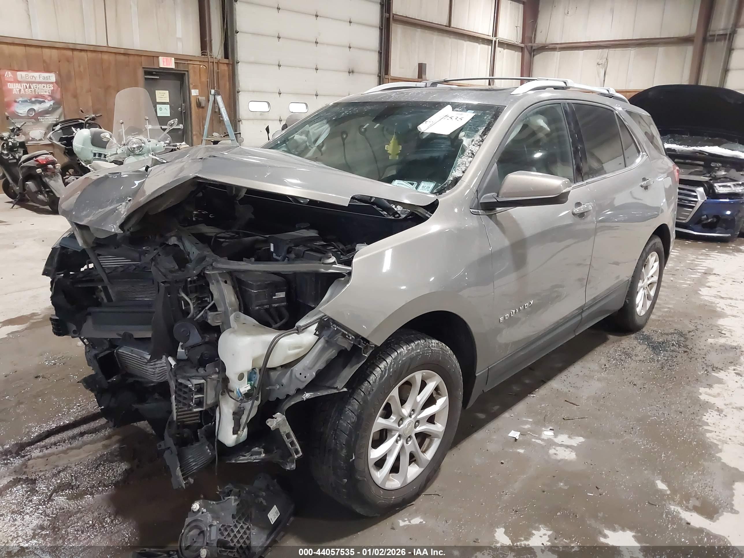 CHEVROLET EQUINOX image 2